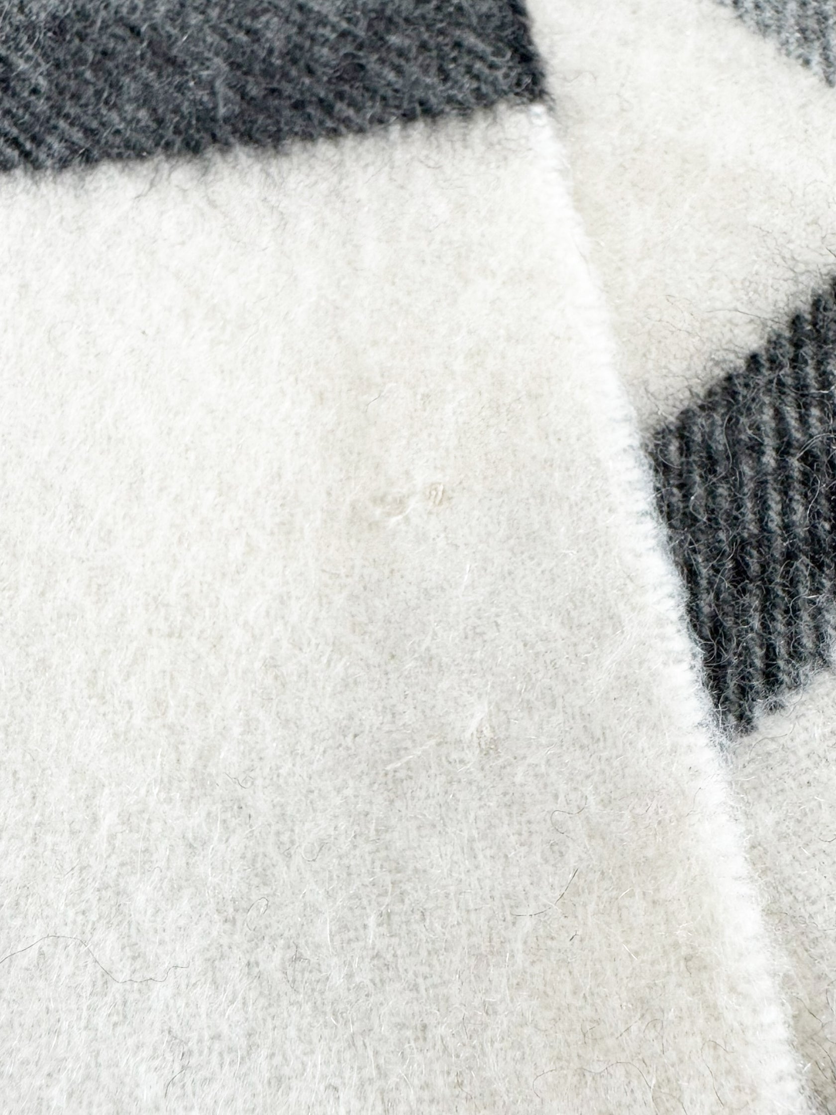 Check Cashmere Scarf