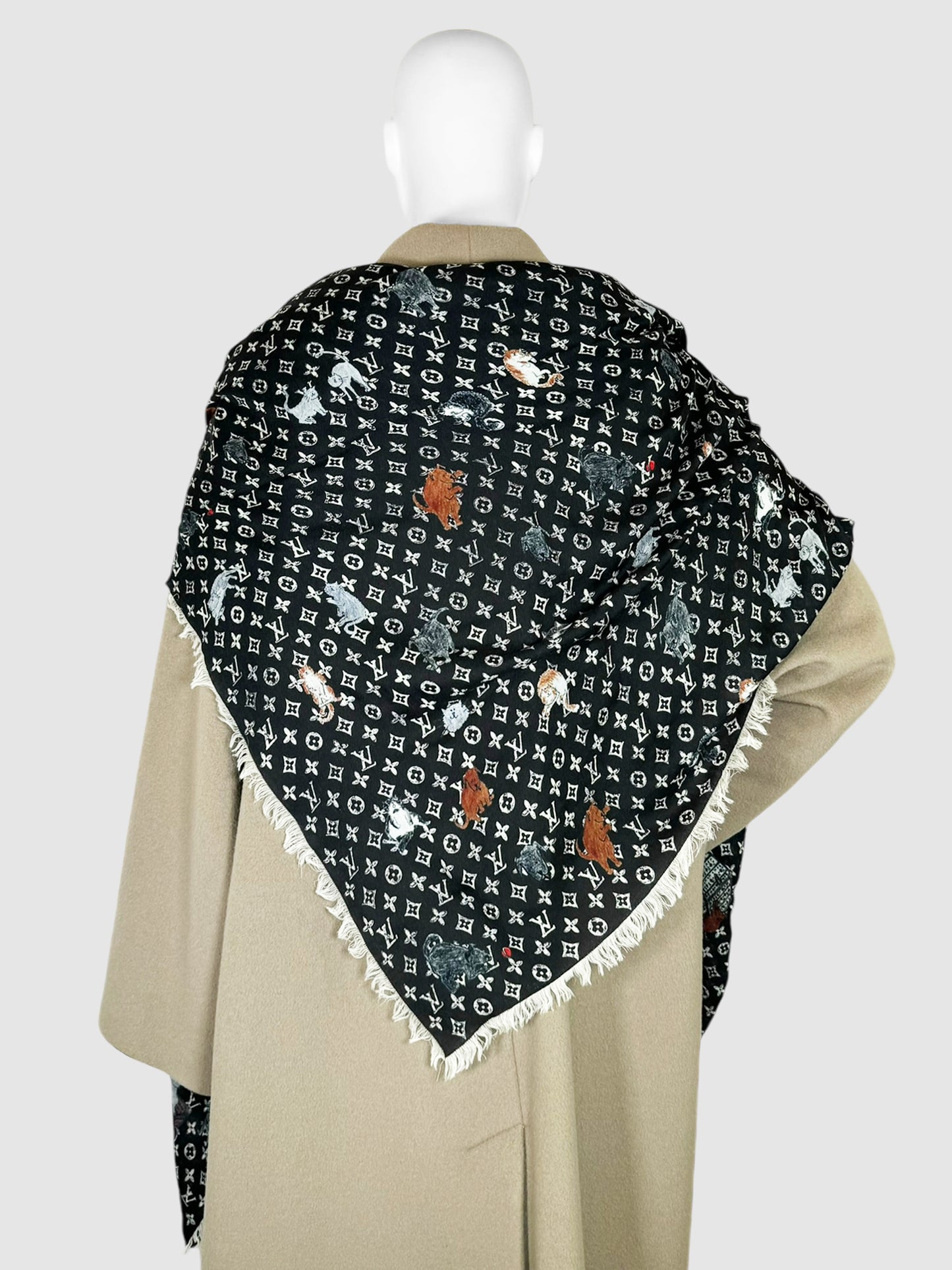 2018 Catogram Monogram Wool Scarf