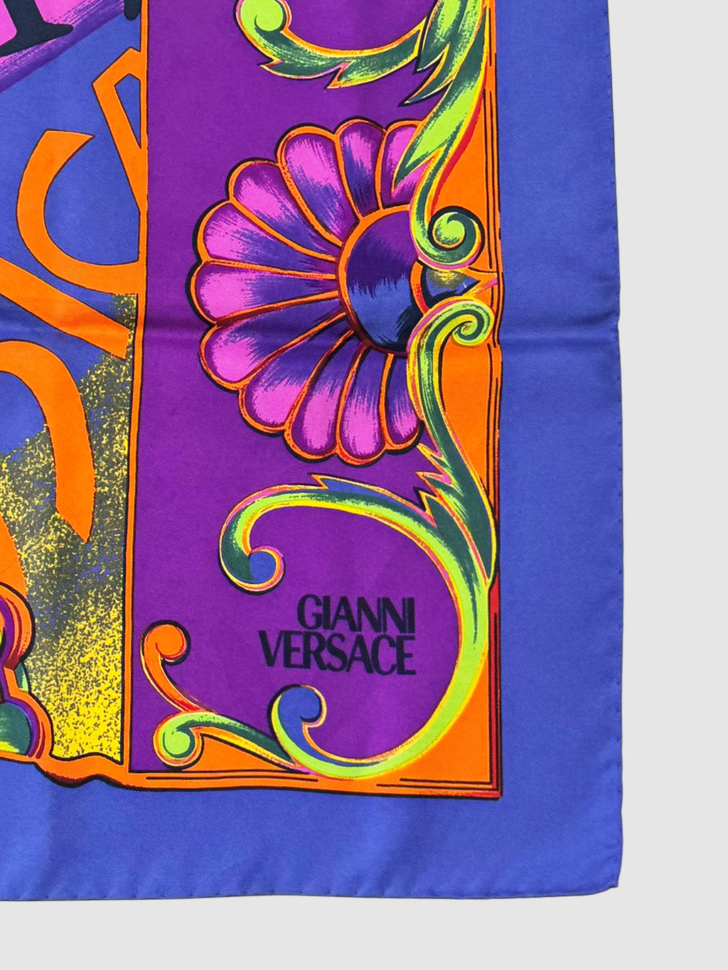 Atelier Teatro Silk Scarf