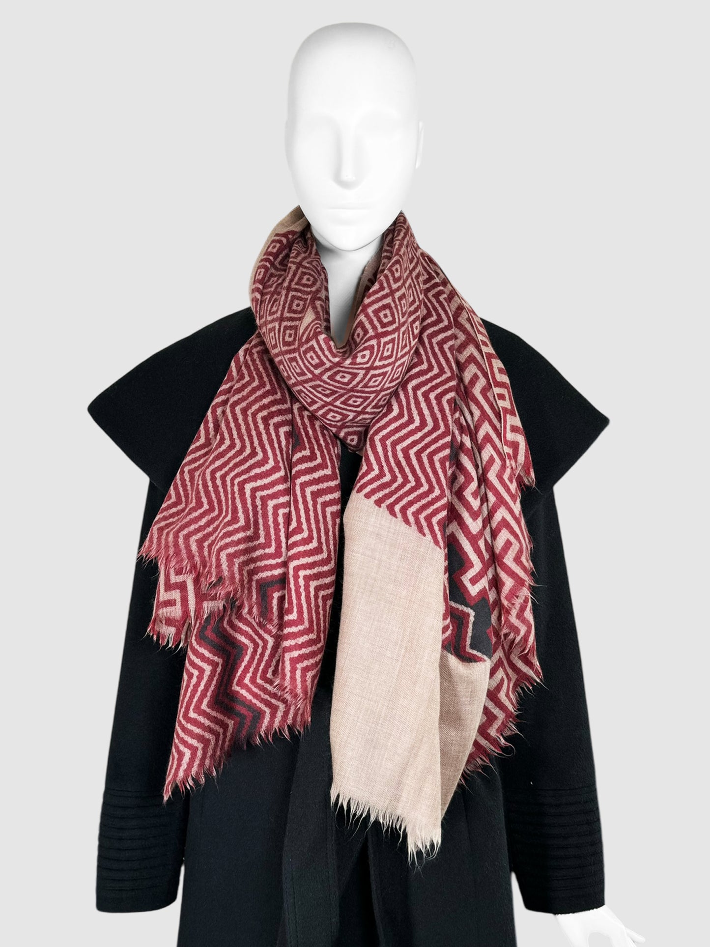 Large Jacquard Multi-Patterned Scarf