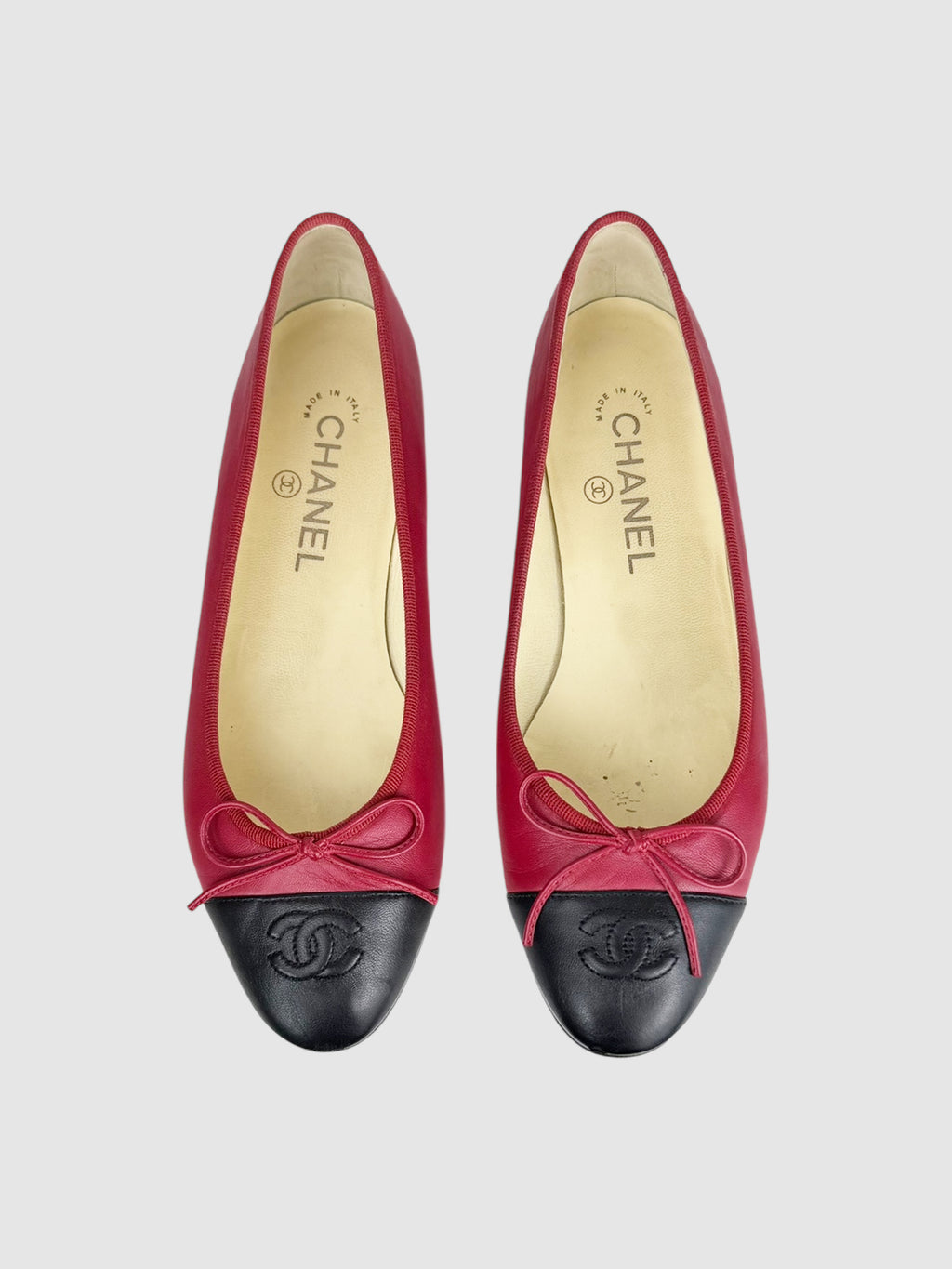 CC Cap Toe Leather Ballerina Flats - Size 37.5