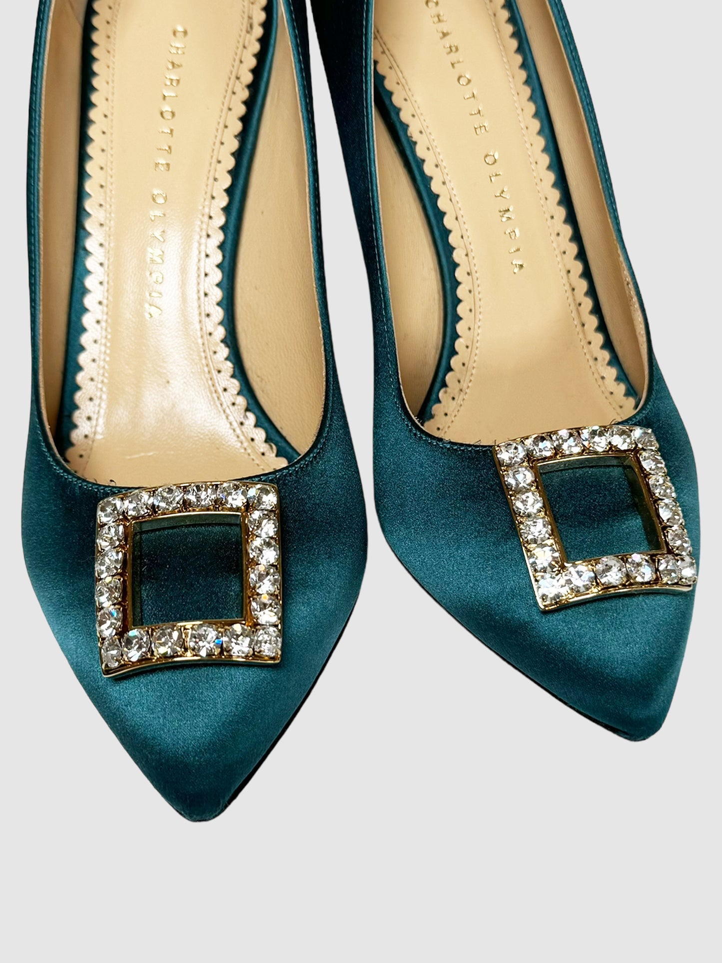 Satin Pumps with Crystal - Size 37.5