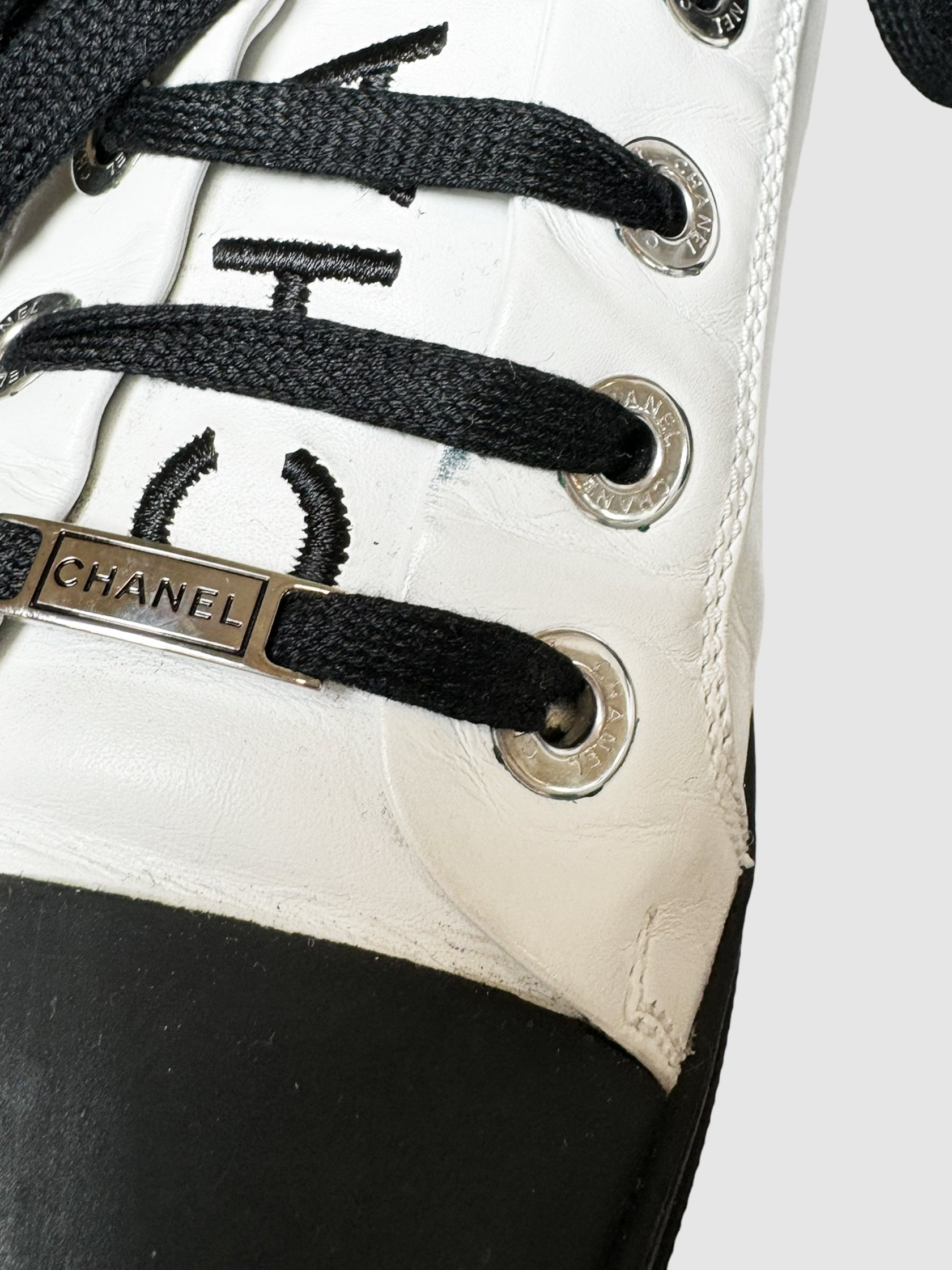 Colourblock Leather Low-Top Sneakers - Size 39.5