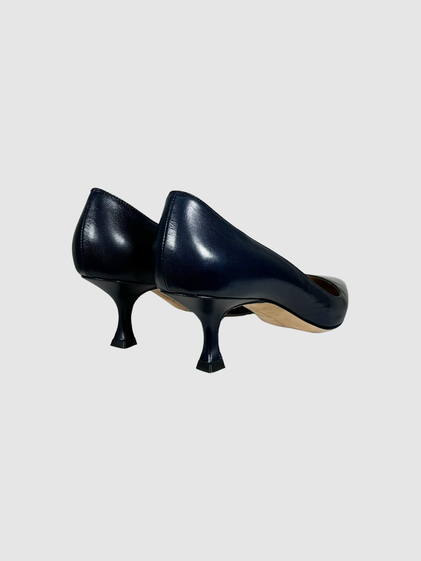 Manolo Blahnik Leather Kitten Heels - Size 37.5