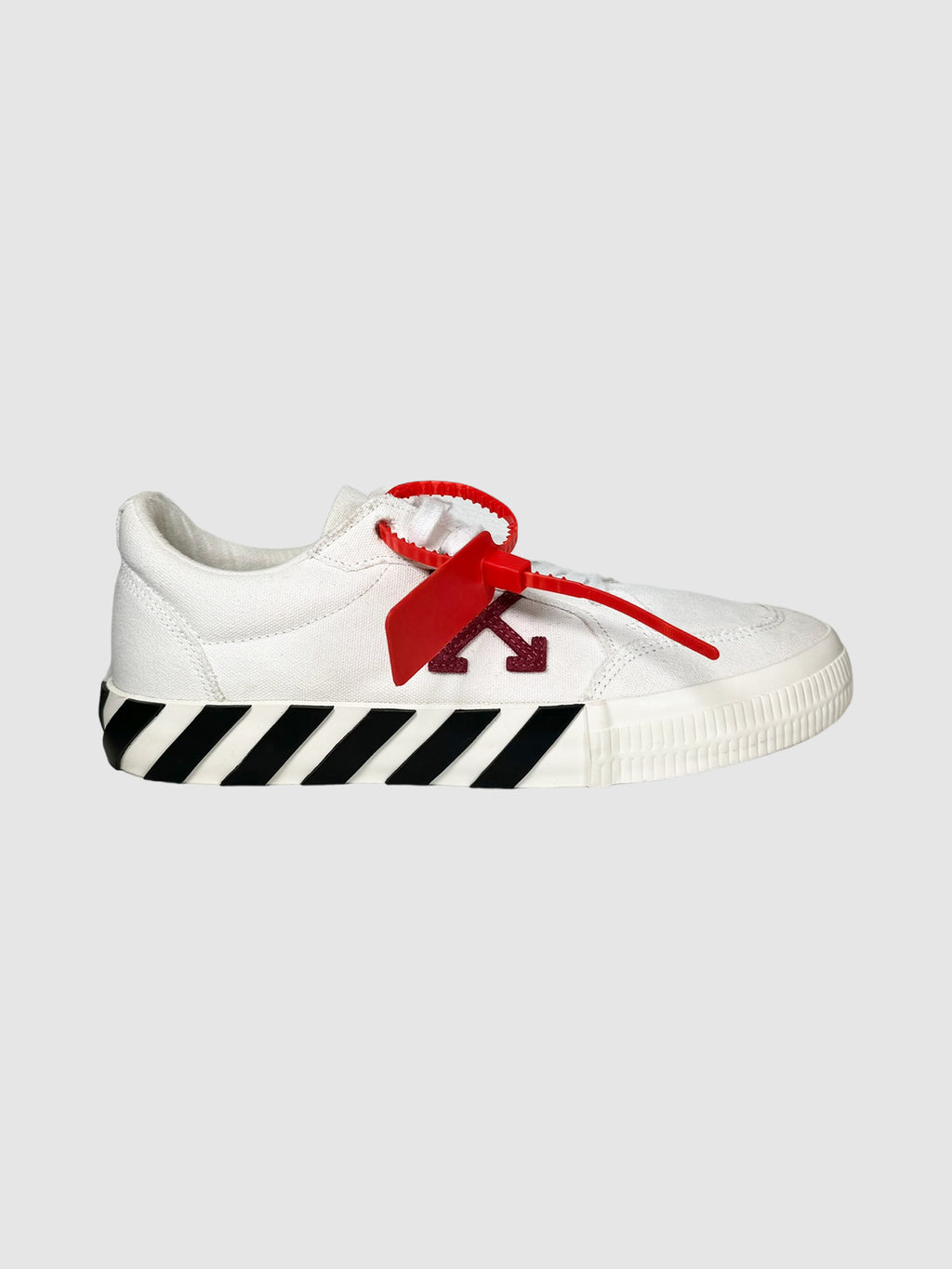 Low Vulc Sneakers - Size 41