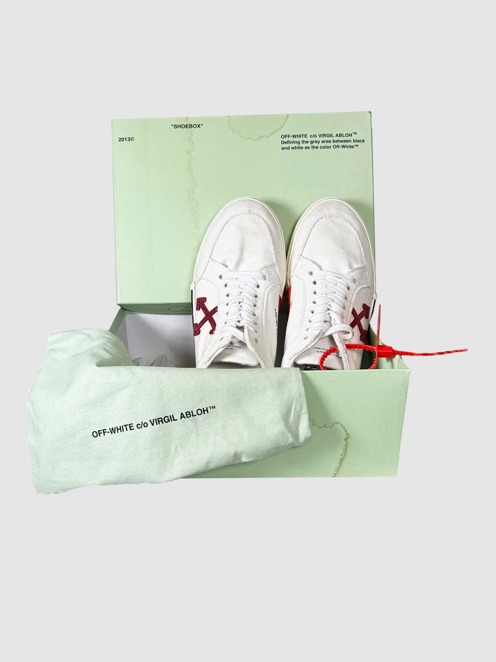 Low Vulc Sneakers - Size 41