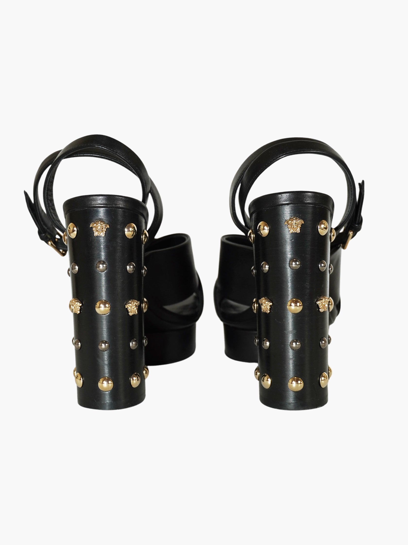 Medusa Studded Pumps