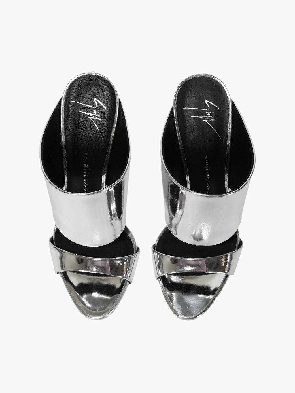 Andrea Leather Pumps