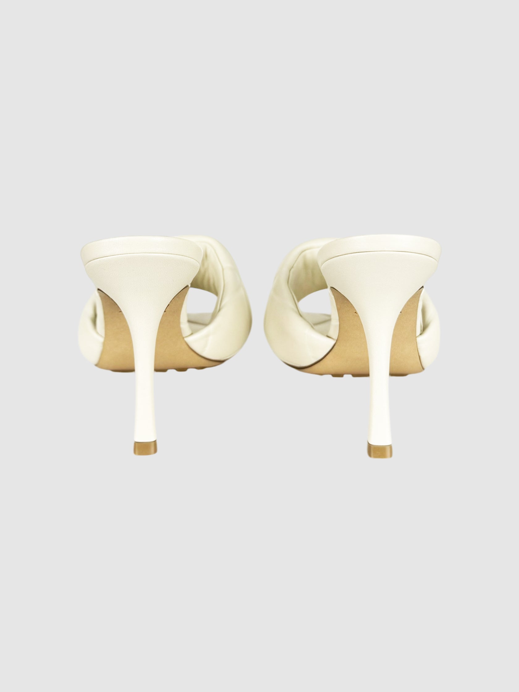 The Rubber Lido Pumps