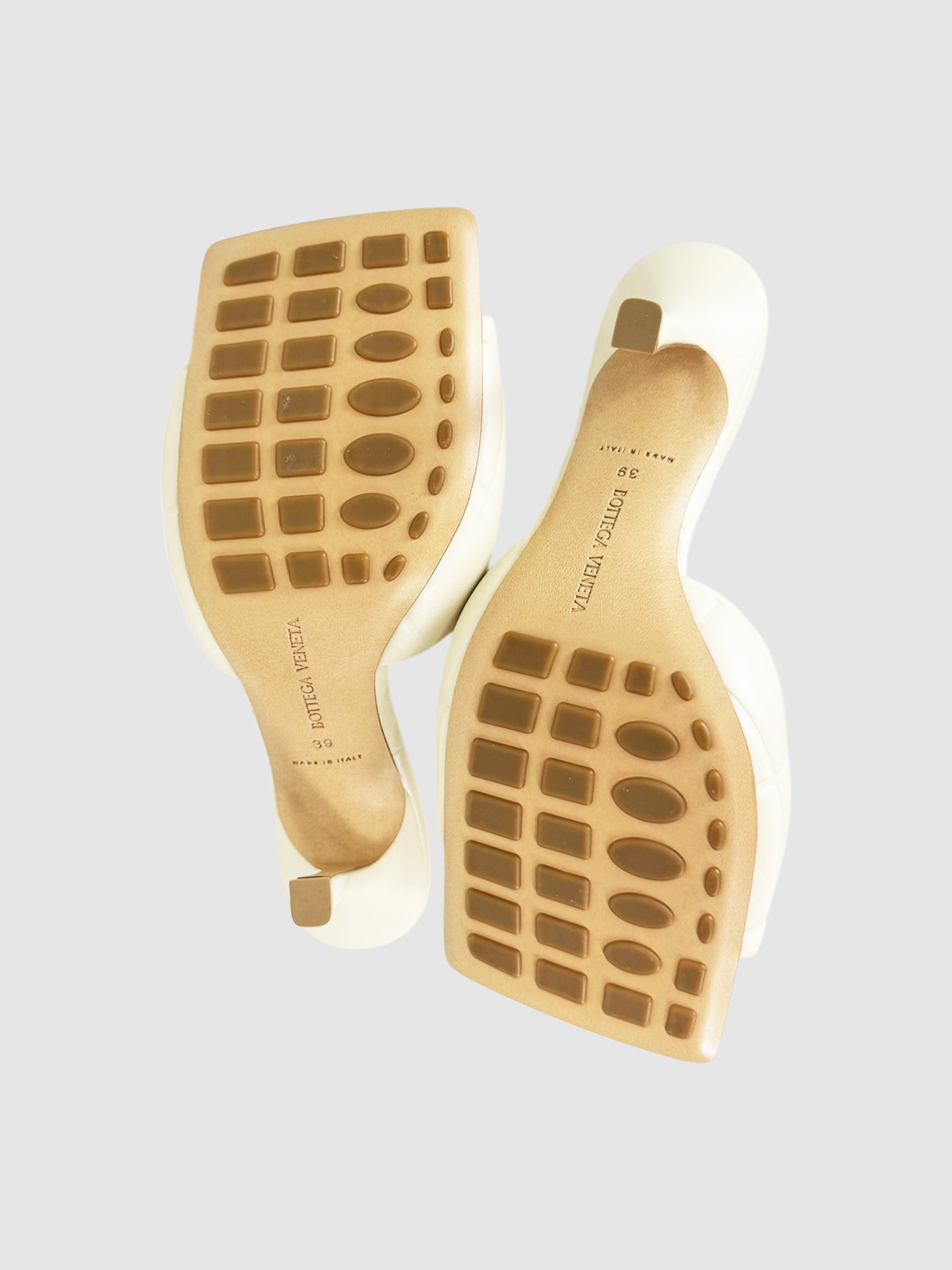 The Rubber Lido Pumps