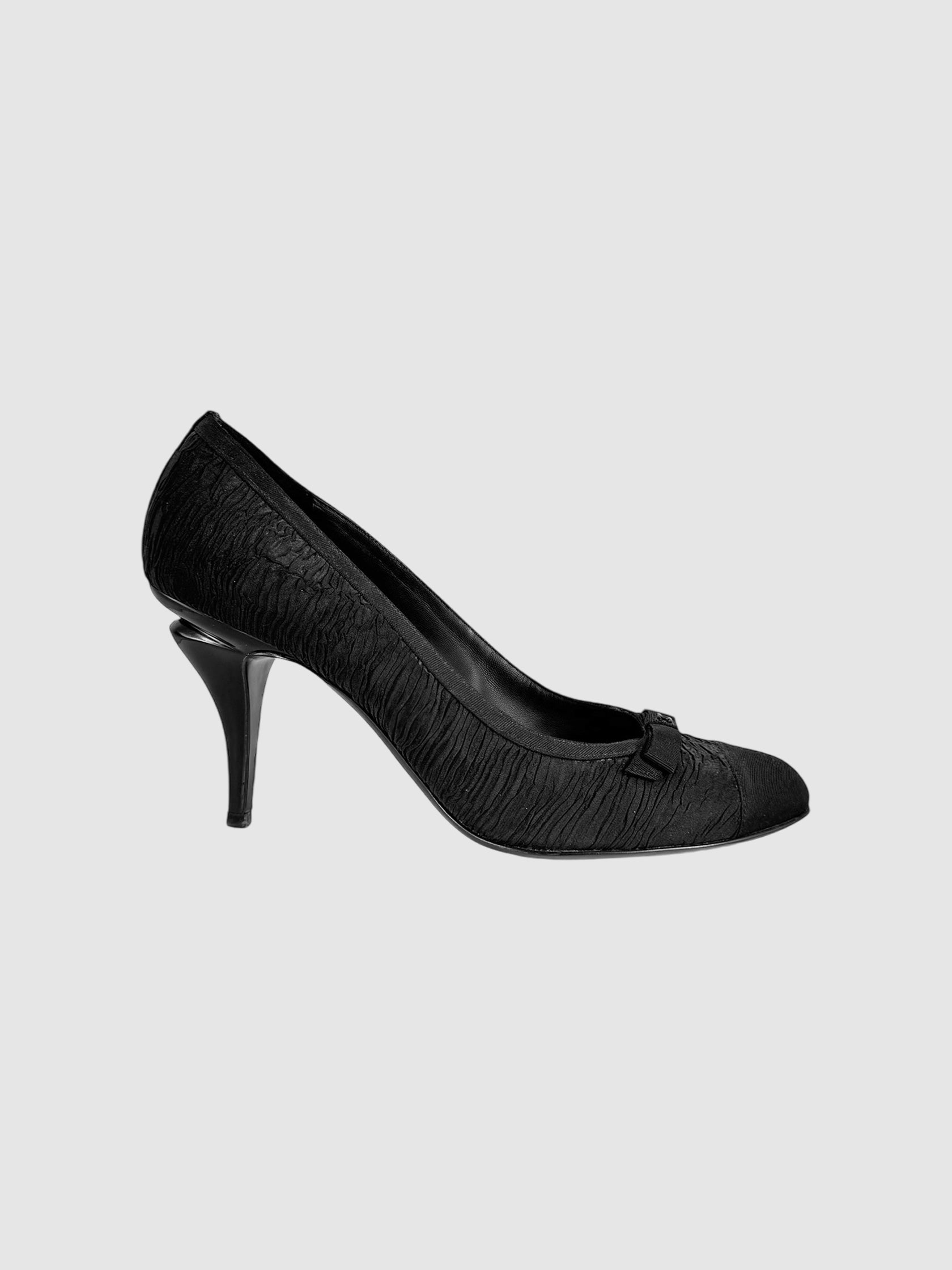 Crinkled Silk Lifted Heel Pumps - Size 39.5