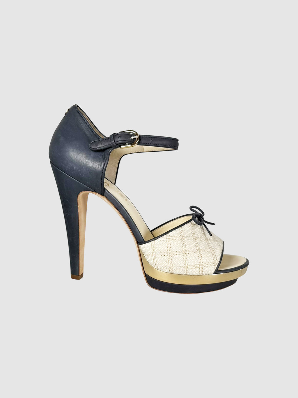 2014 Checkered Platform Pumps