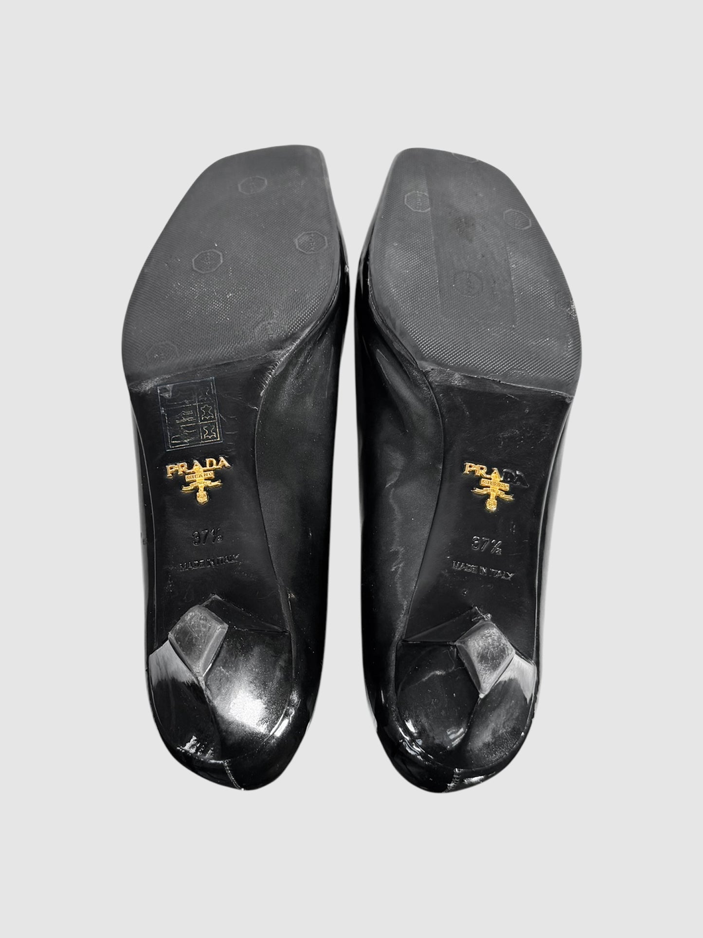 Metal Plaque Patent Kitten Heels - Size 37.5