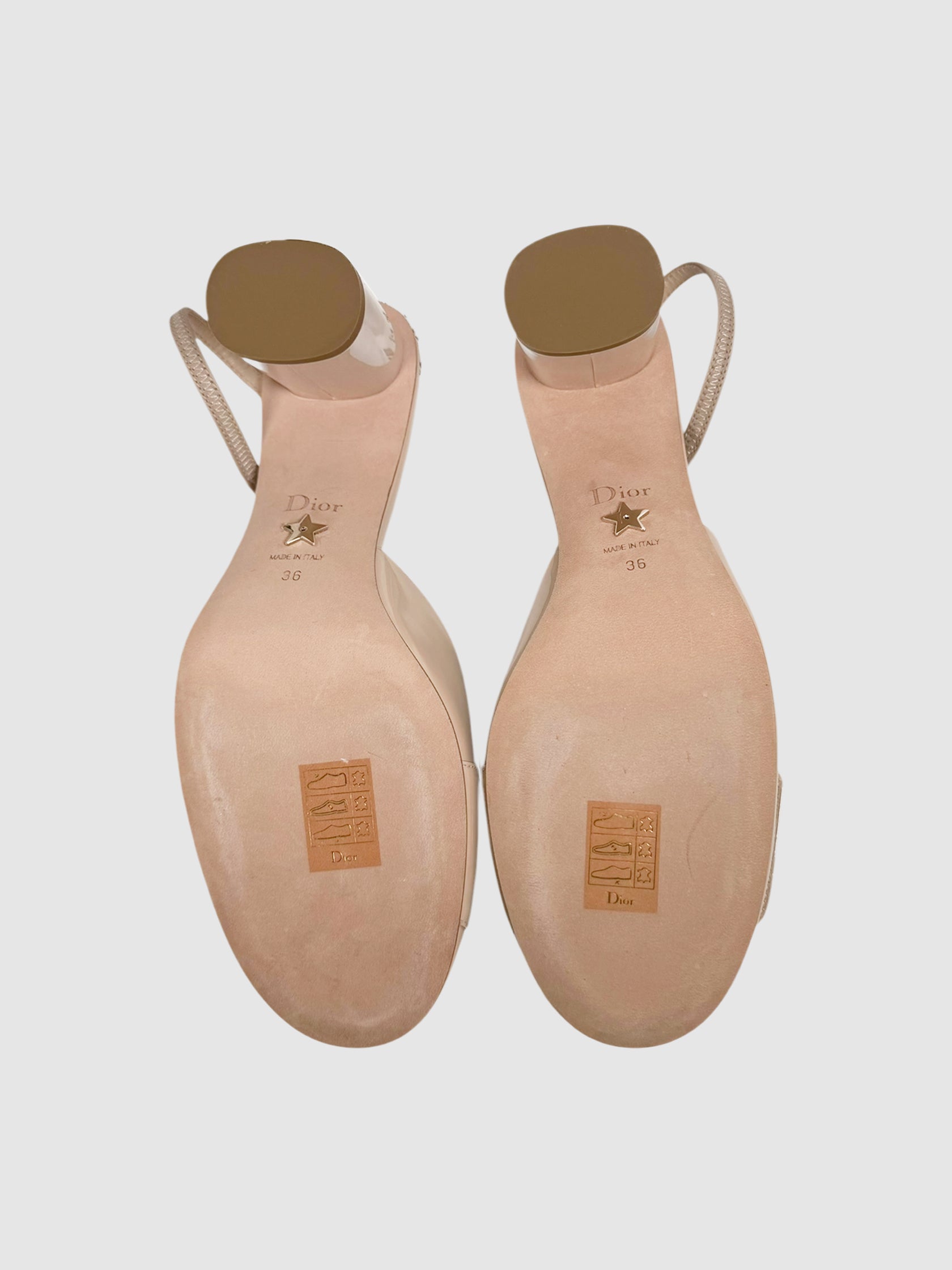 C'est Dior Pumps