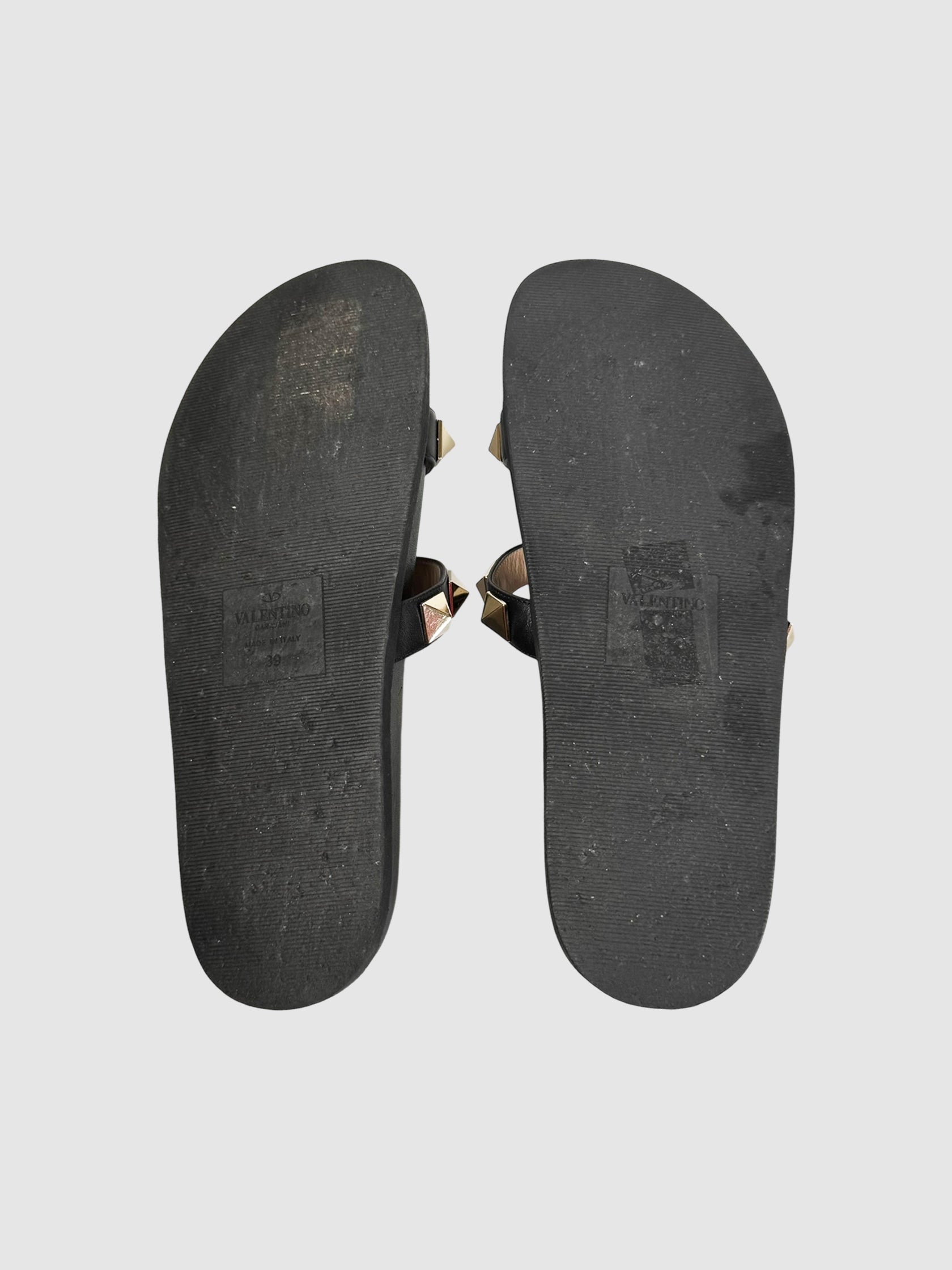 Garavani Rockstud Slides