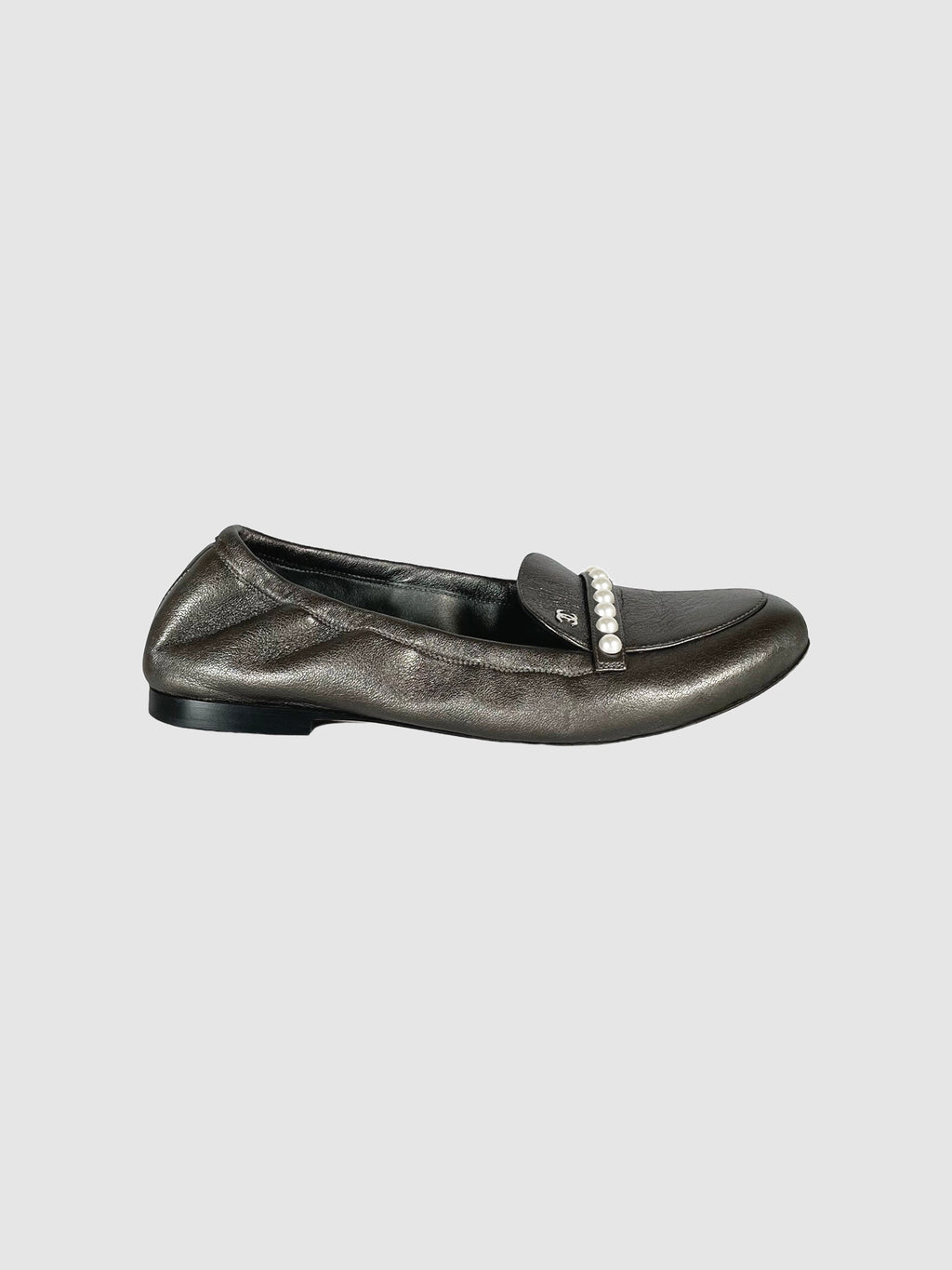 Scrunchie Loafers with Pearl Design - Size 38