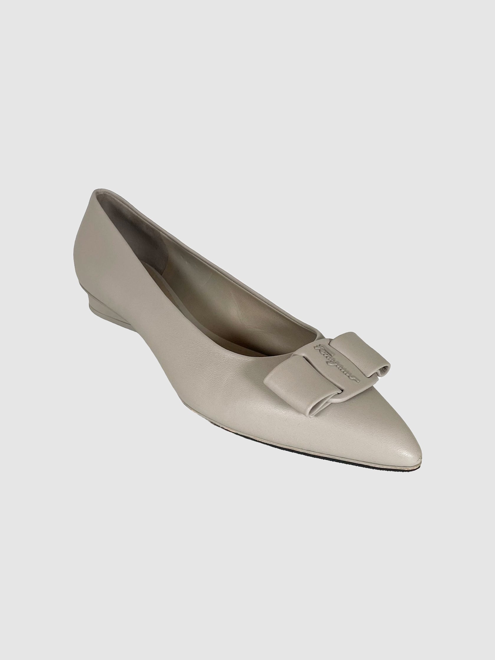 Salvatore Ferragamo Pointed Flats - Size 10