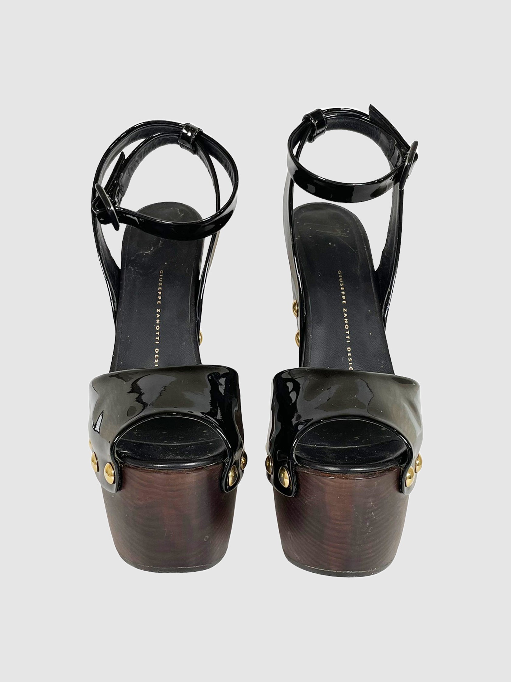 Giuseppe Zanotti Patent Leather Pumps with Wooden Platform - Size 39