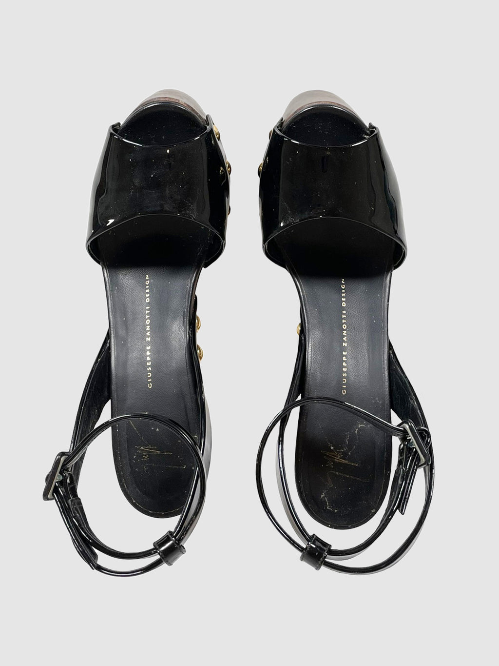 Giuseppe Zanotti Patent Leather Pumps with Wooden Platform - Size 39