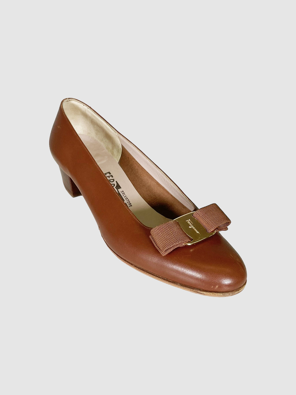 Salvatore Ferragamo Leather Pumps - Size 8.5