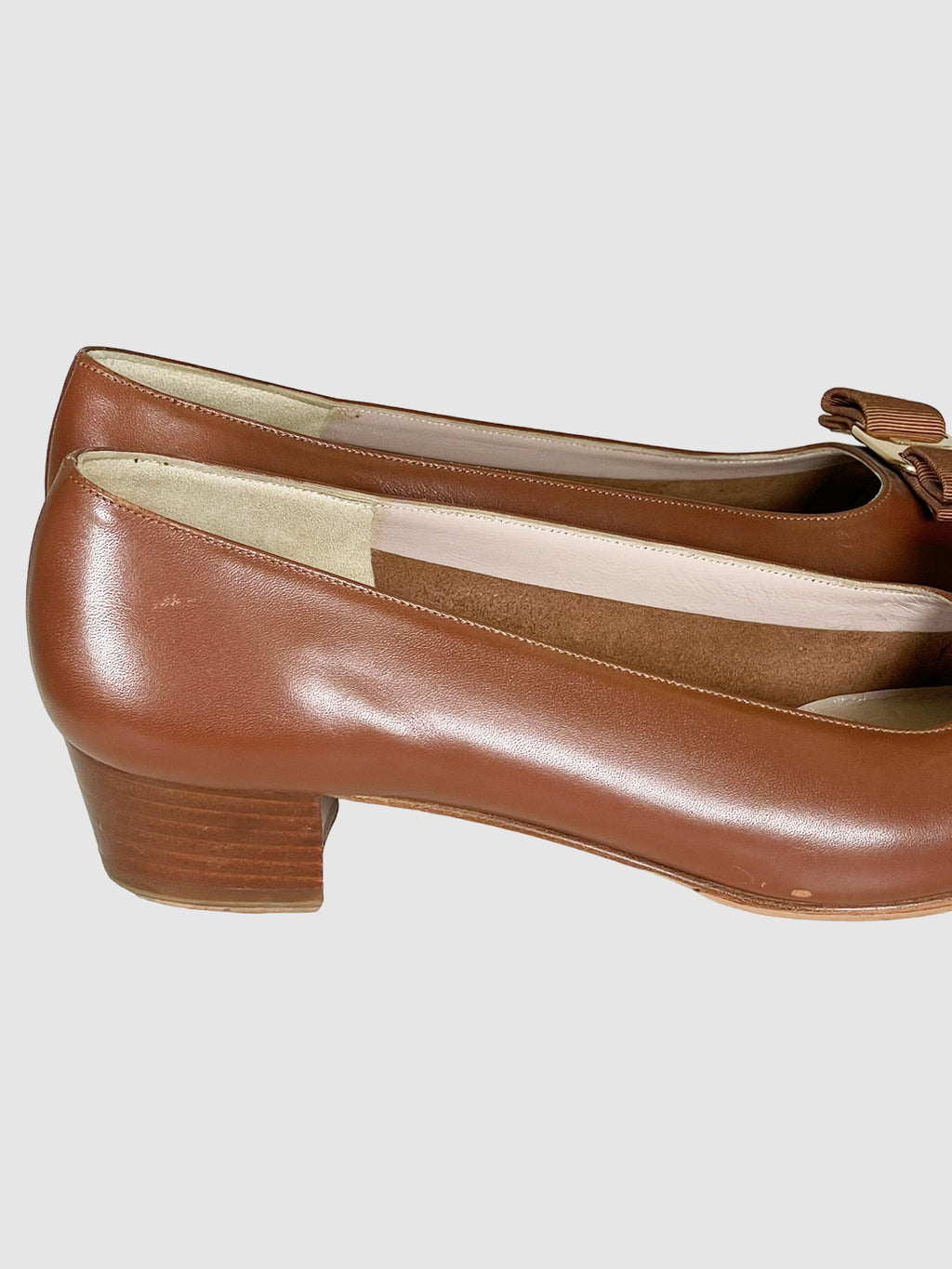 Salvatore Ferragamo Leather Pumps - Size 8.5