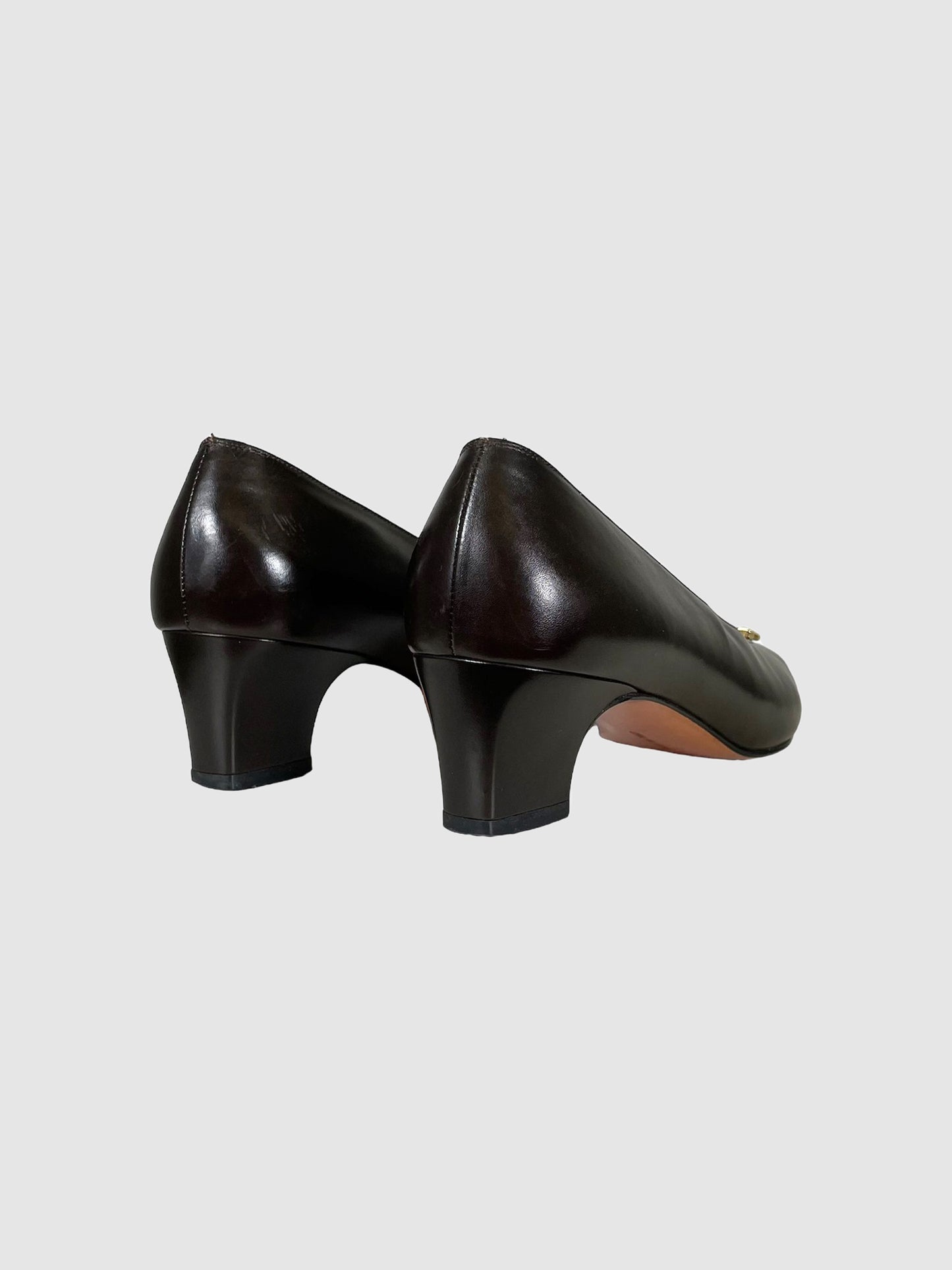 Salvatore Ferragamo Leather Pumps with Horseshoe Accent - Size 7.5