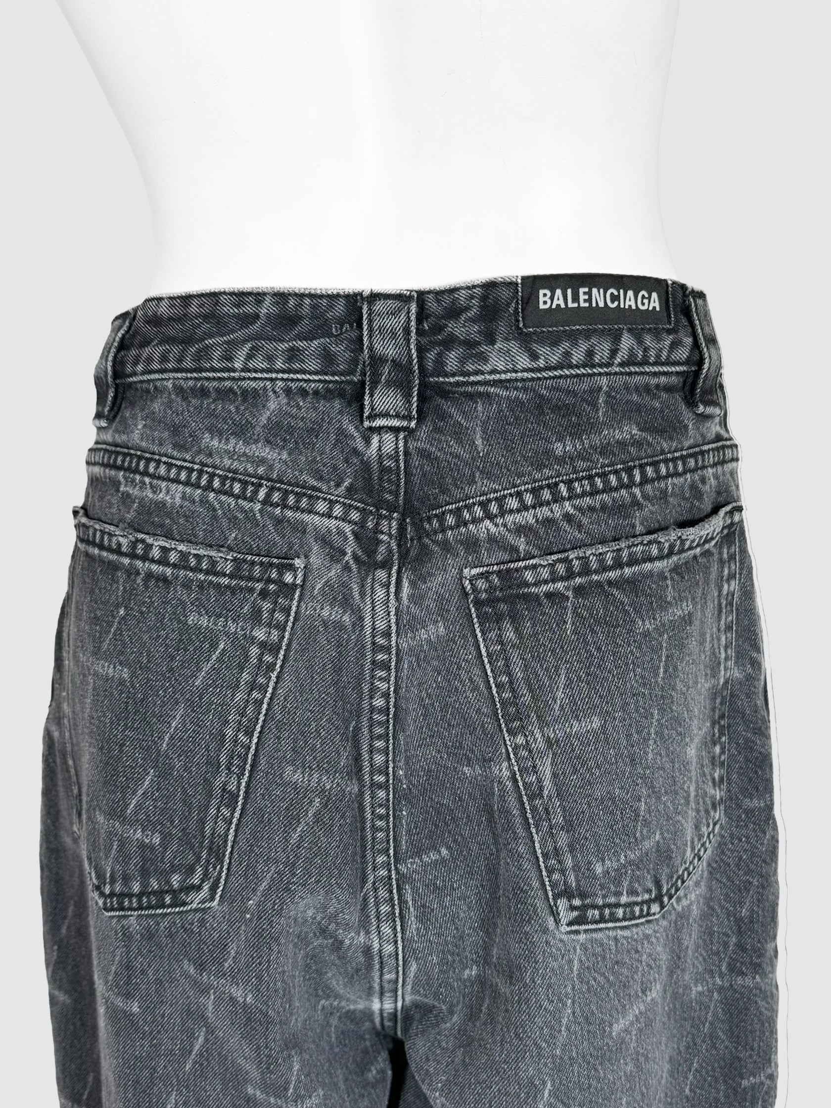 Logo Mid Rise Denim Shorts - Size 26