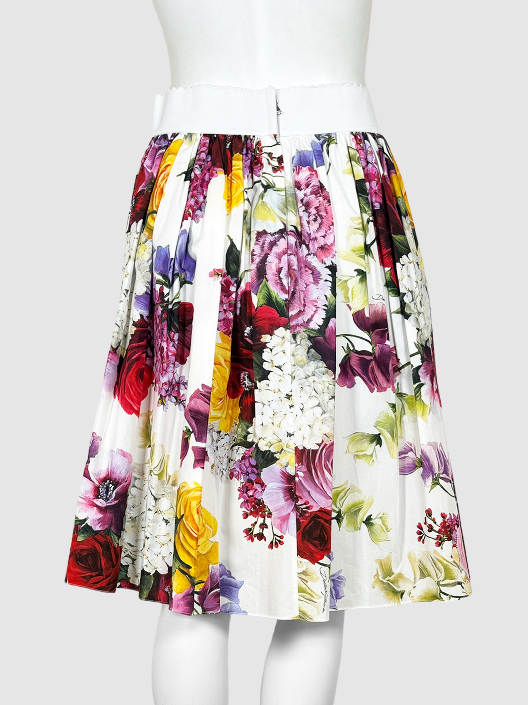 Dolce & Gabbana Floral Print Skirt - Size 40