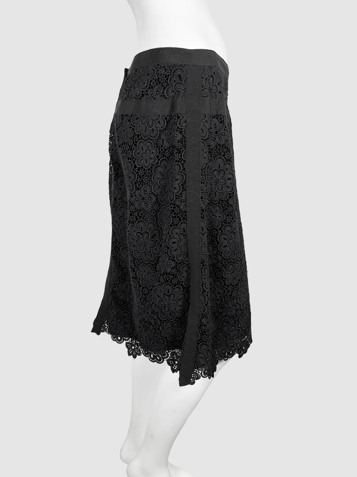 Floral Lace Knee-Length Skirt - Size 44