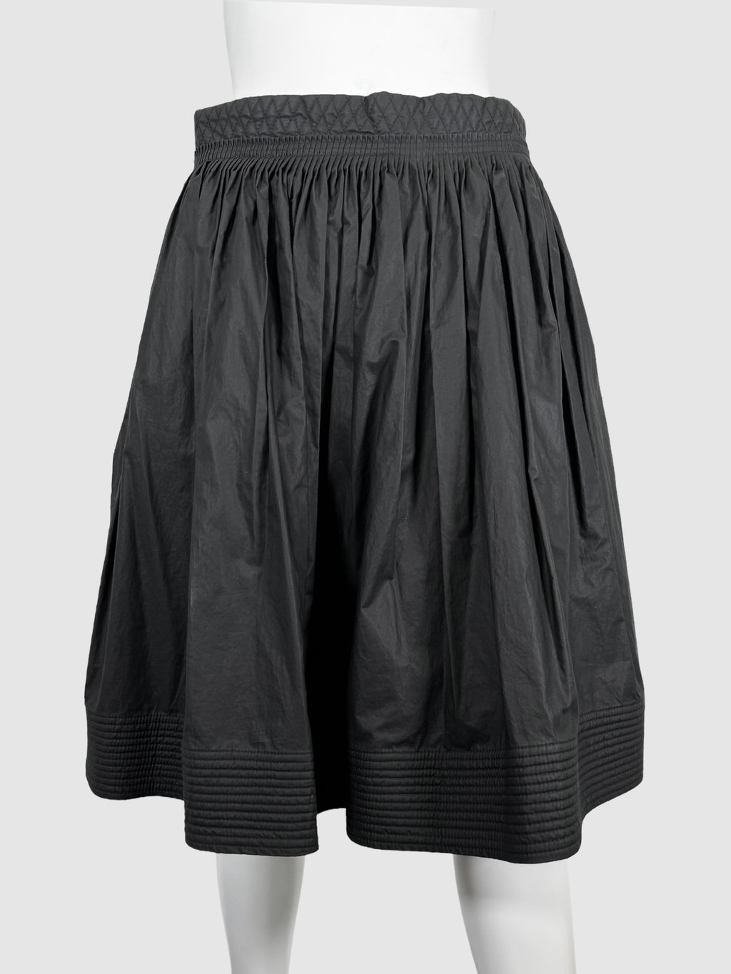 Gathered Knee Length Skirt - Size 42