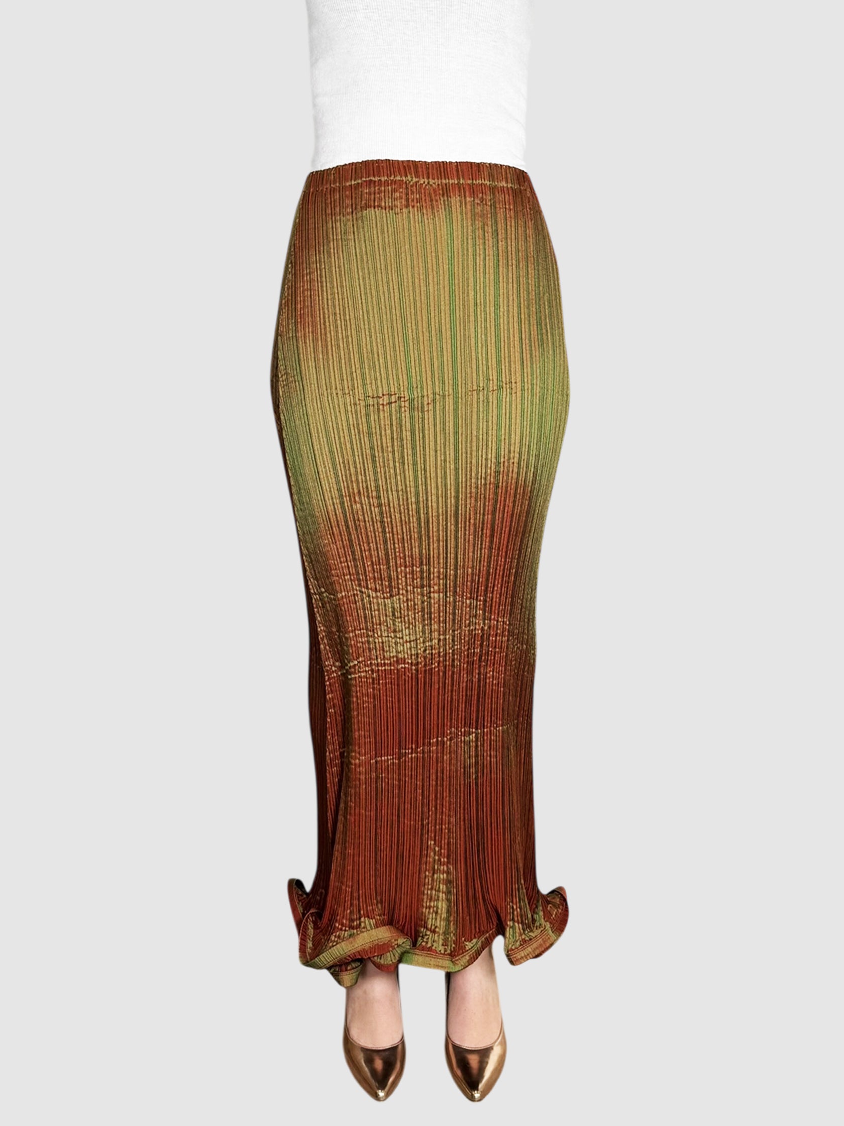 Metallic Pleated Skirt