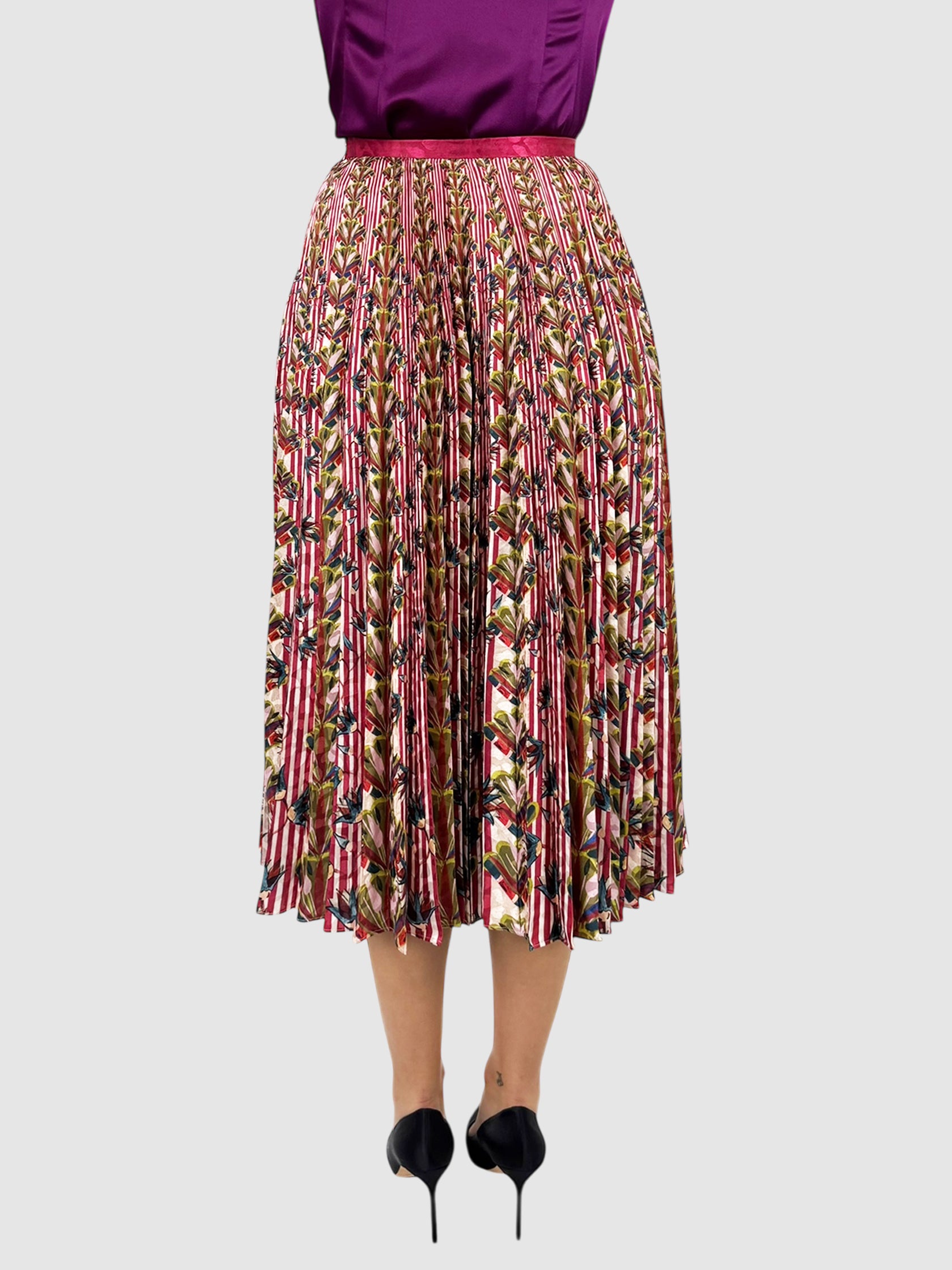 Patterned Pleated Skirt