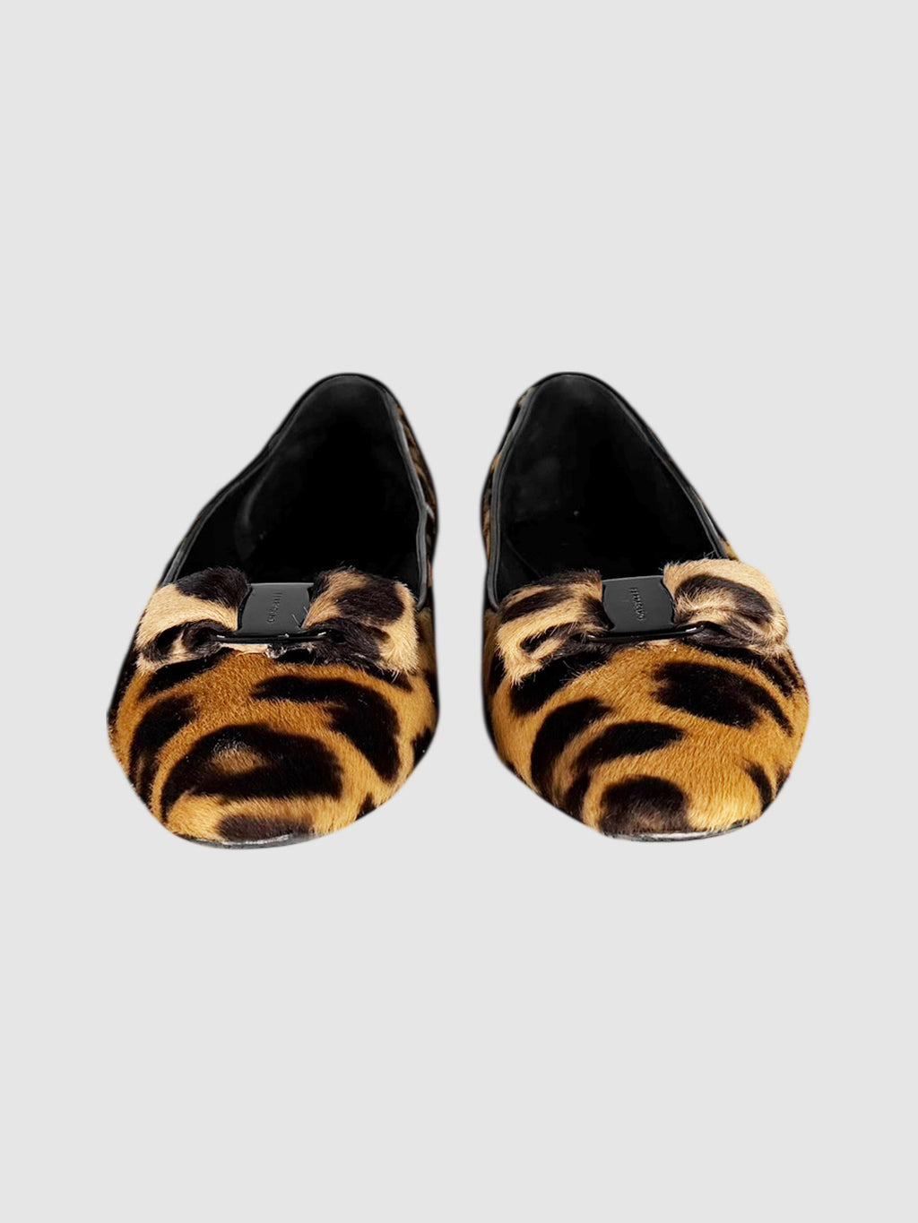 Leopard Siwar Flats