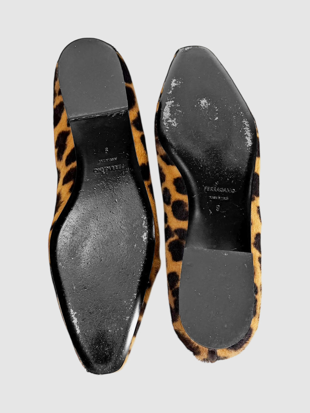 Leopard Siwar Flats