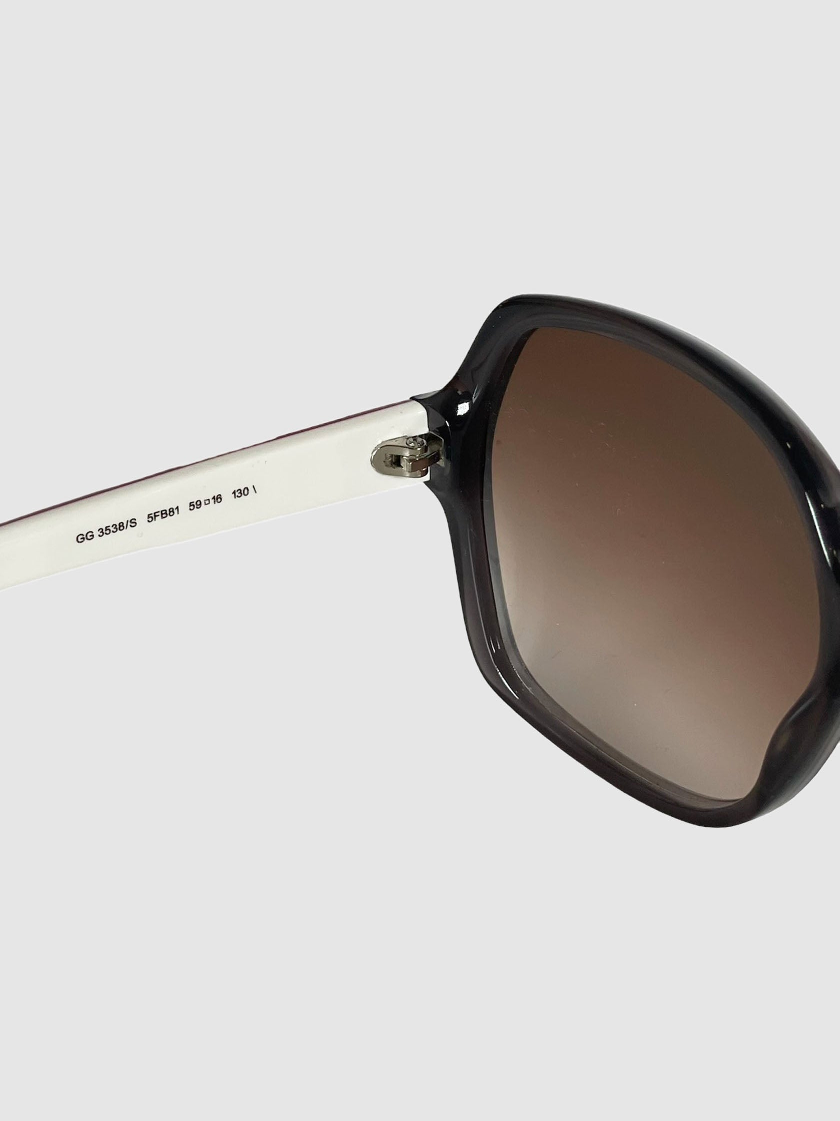 Oversized Gradient Sunglasses