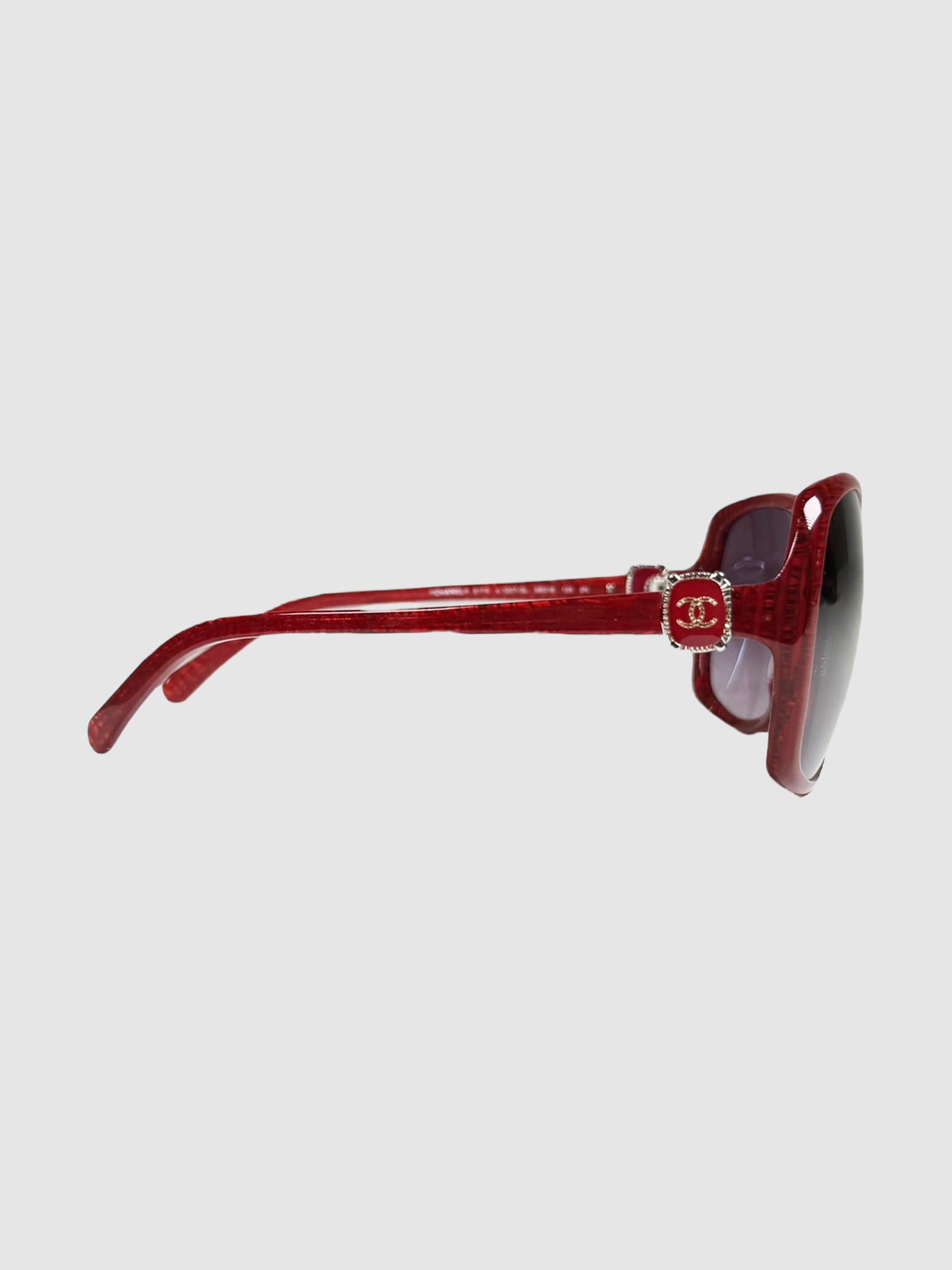 Chanel Red Oversized CC Square Sunglasses 5174 Luxury Designer Resale Consignment Toronto Secondhand