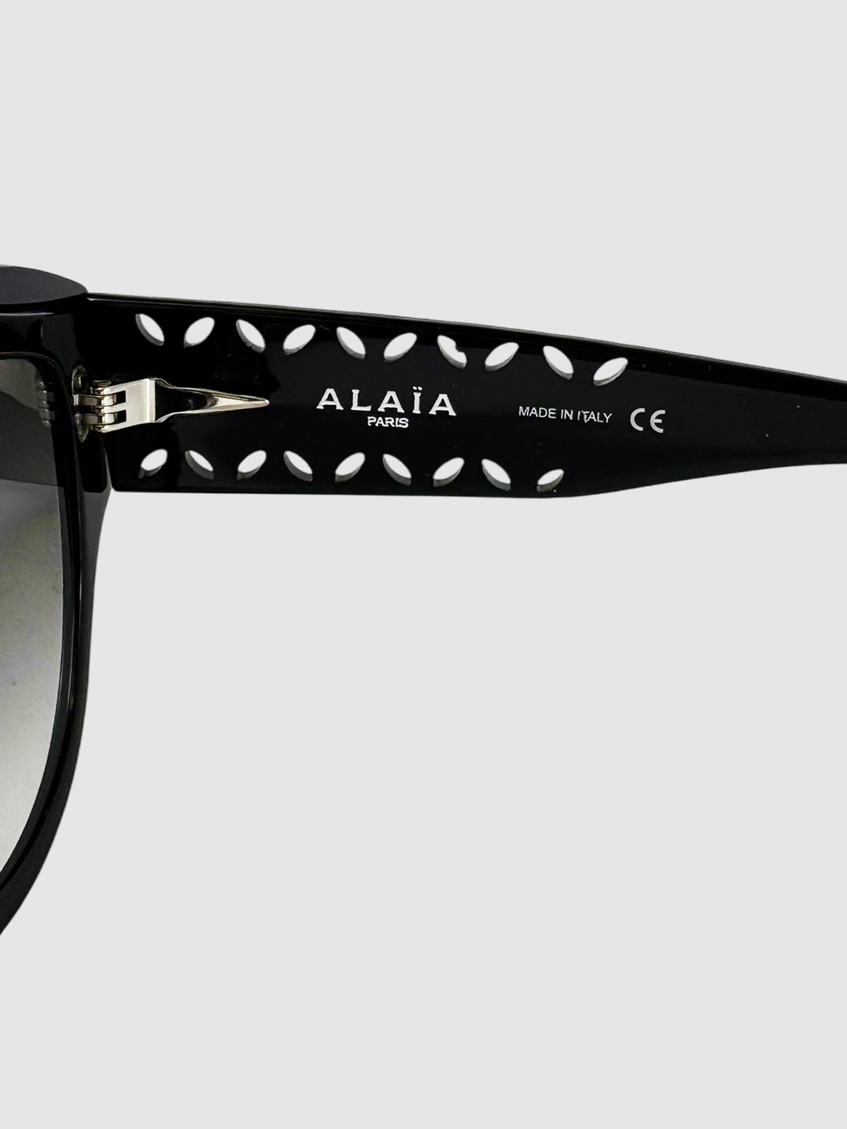 Novelty Cat Eye Sunglasses