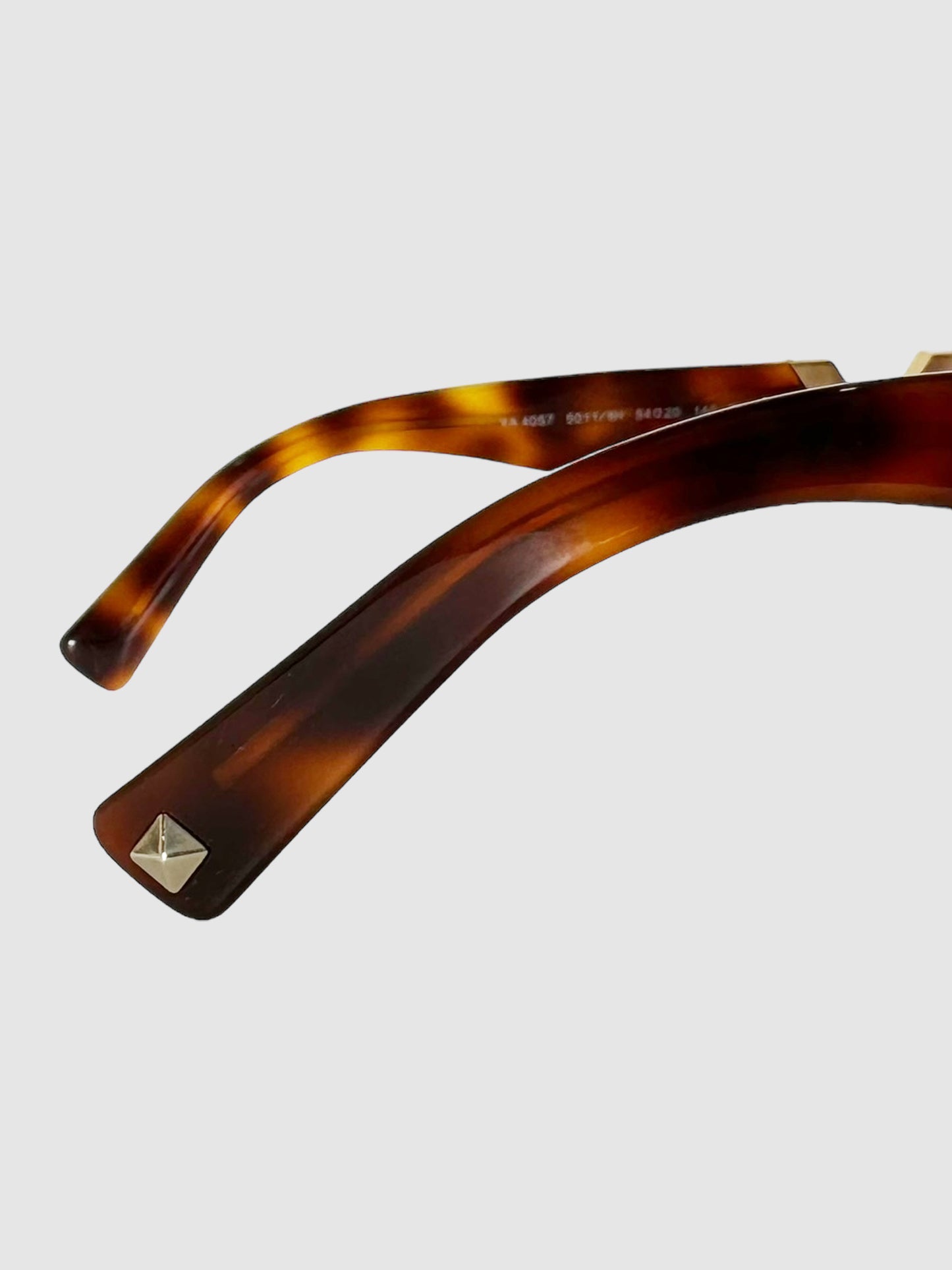 Cat Eye V Logo Sunglasses