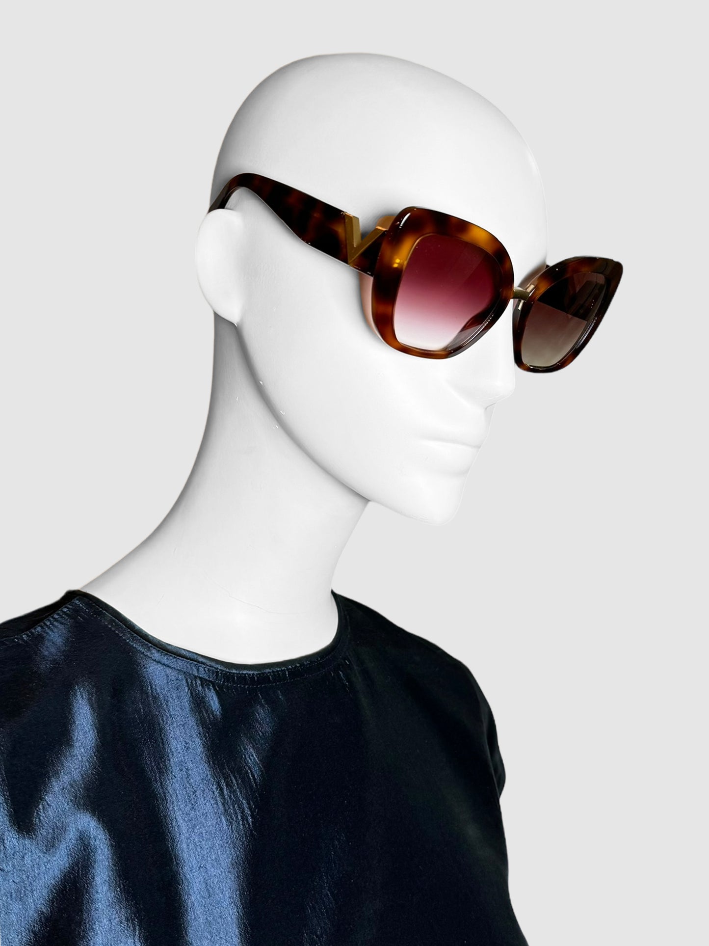 Cat Eye V Logo Sunglasses