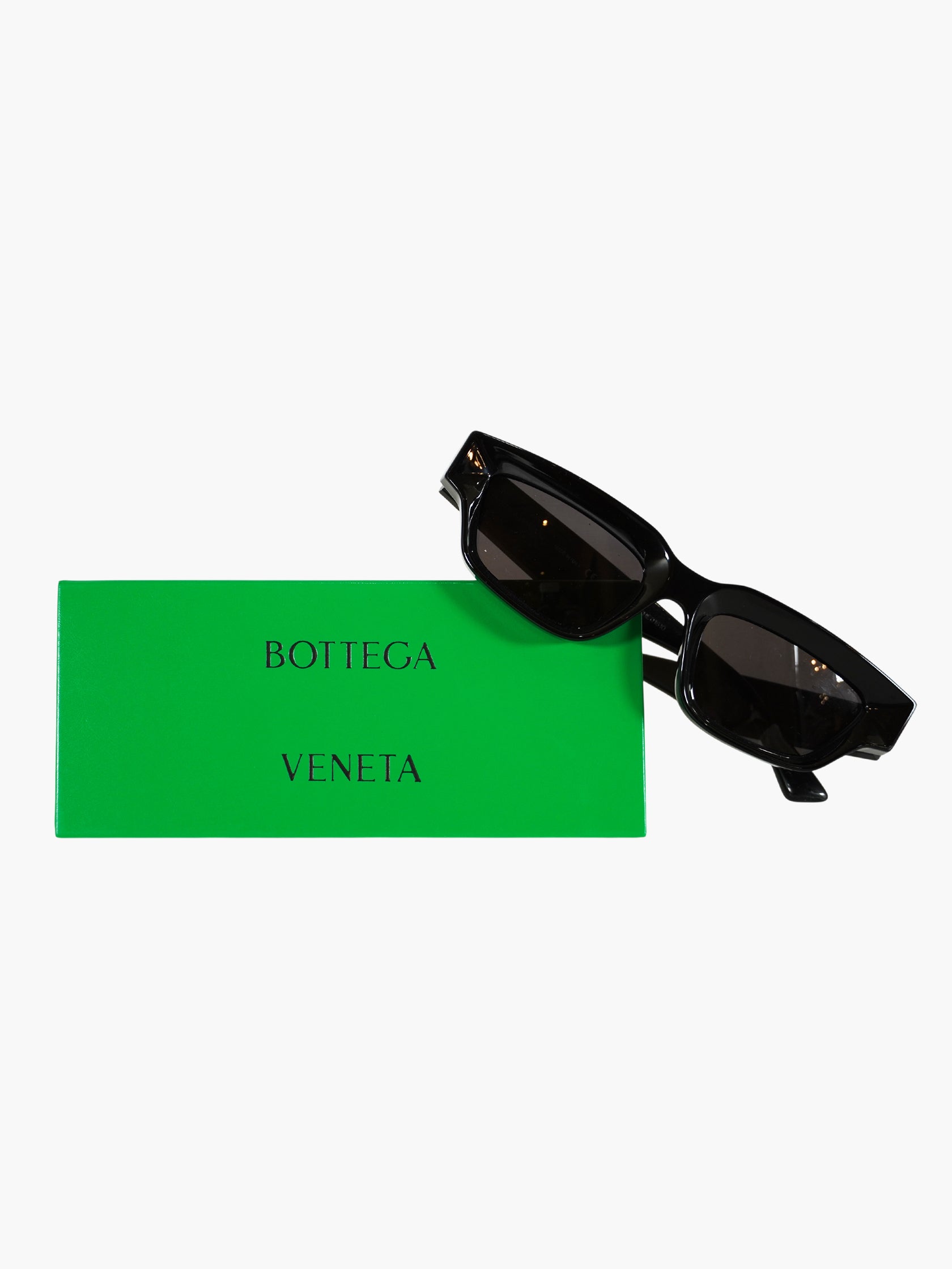 Sharp Square Sunglasses