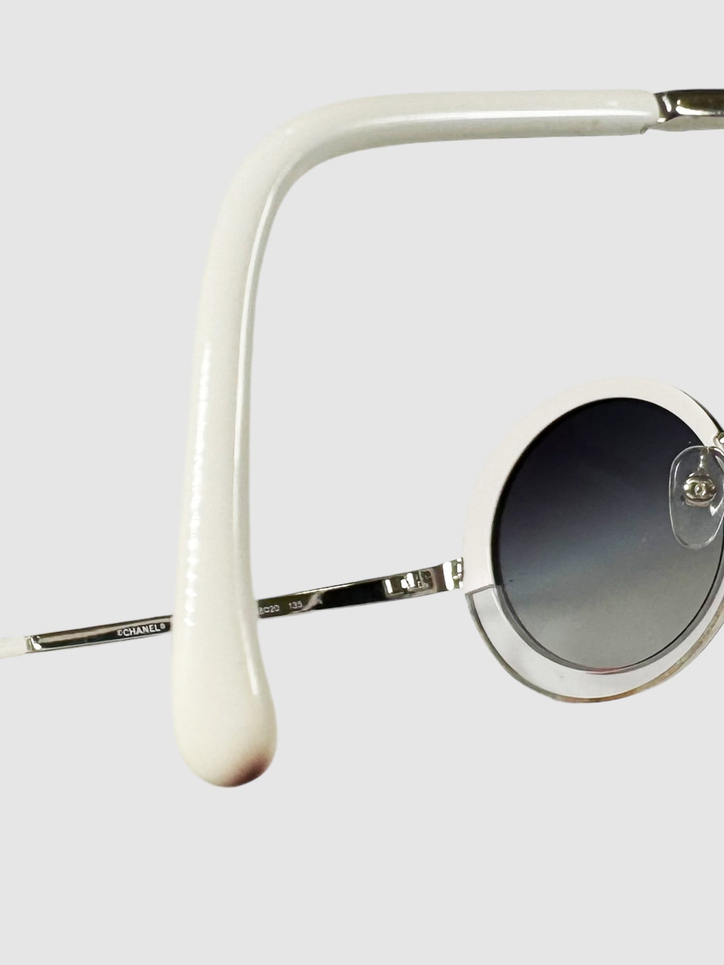 4182 Round Sunglasses