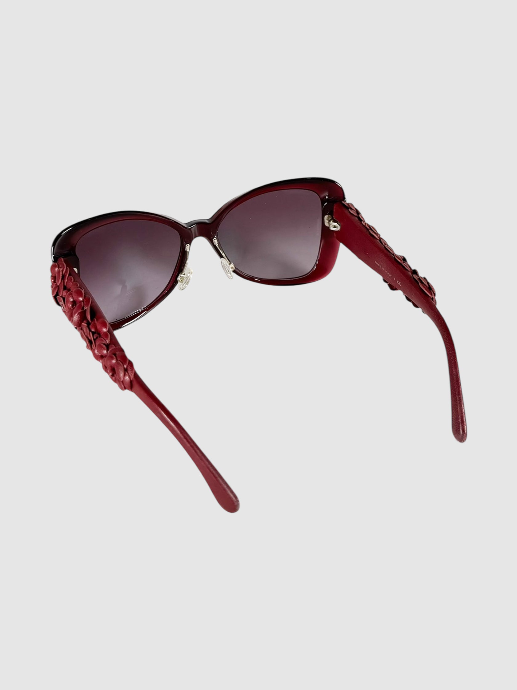 Leather Camelia Sunglasses