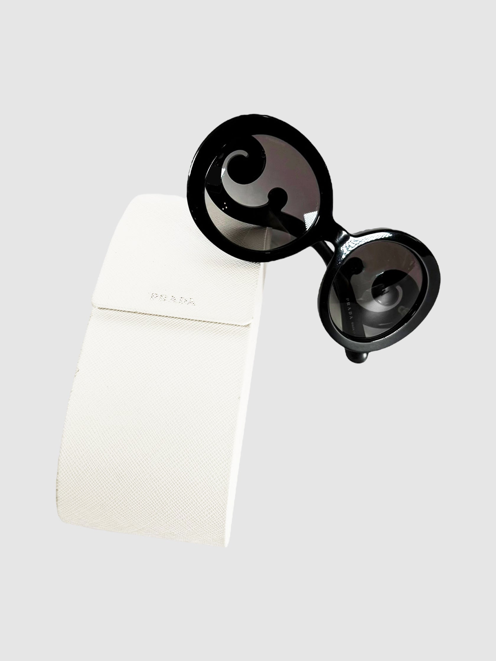 Baroque Round Sunglasses