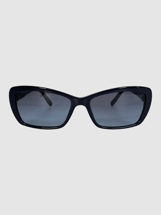 Salvatore Ferragamo Rectangular Semi-Cat Eye Sunglasses Black Acetate Bow