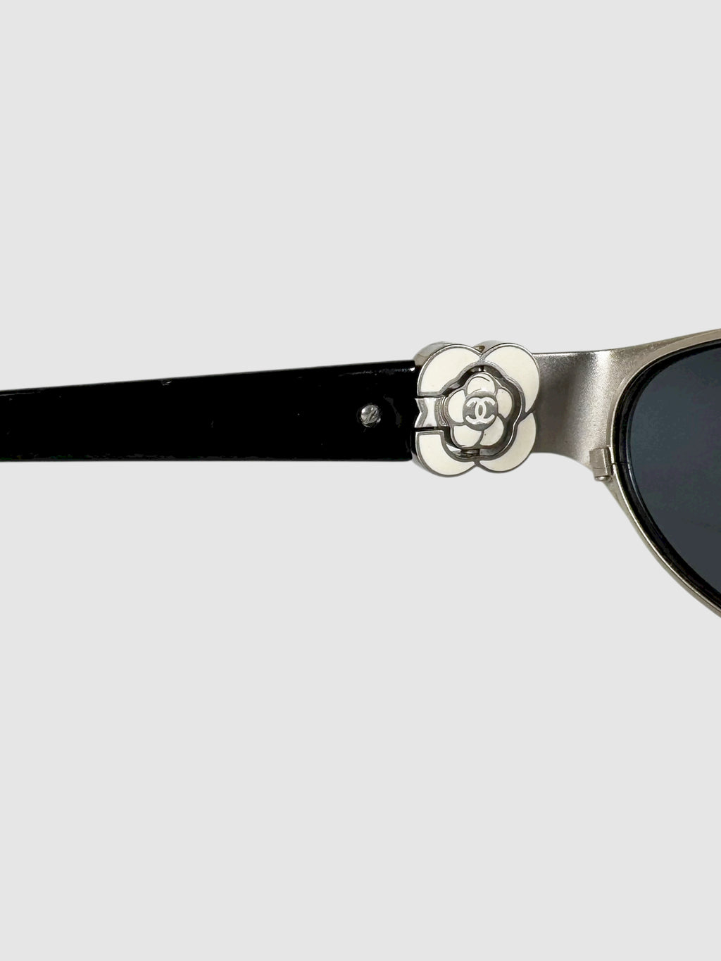 Camellia Narrow Sunglasses