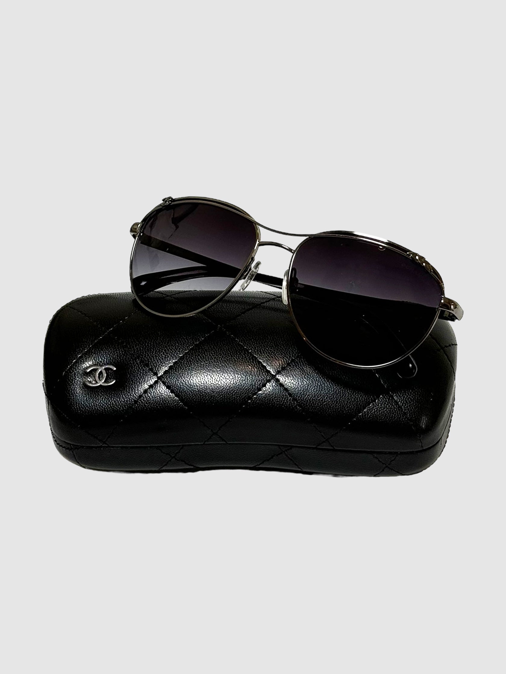 Chanel Interlocking CC Logo Gradient Tint Aviator Sunglasses Consignment Secondhand Designer Luxury Resale Toronto Trendy