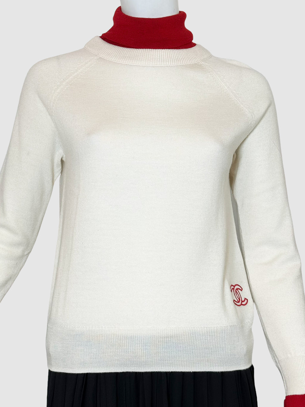 Wool Turtleneck Sweater - Size M