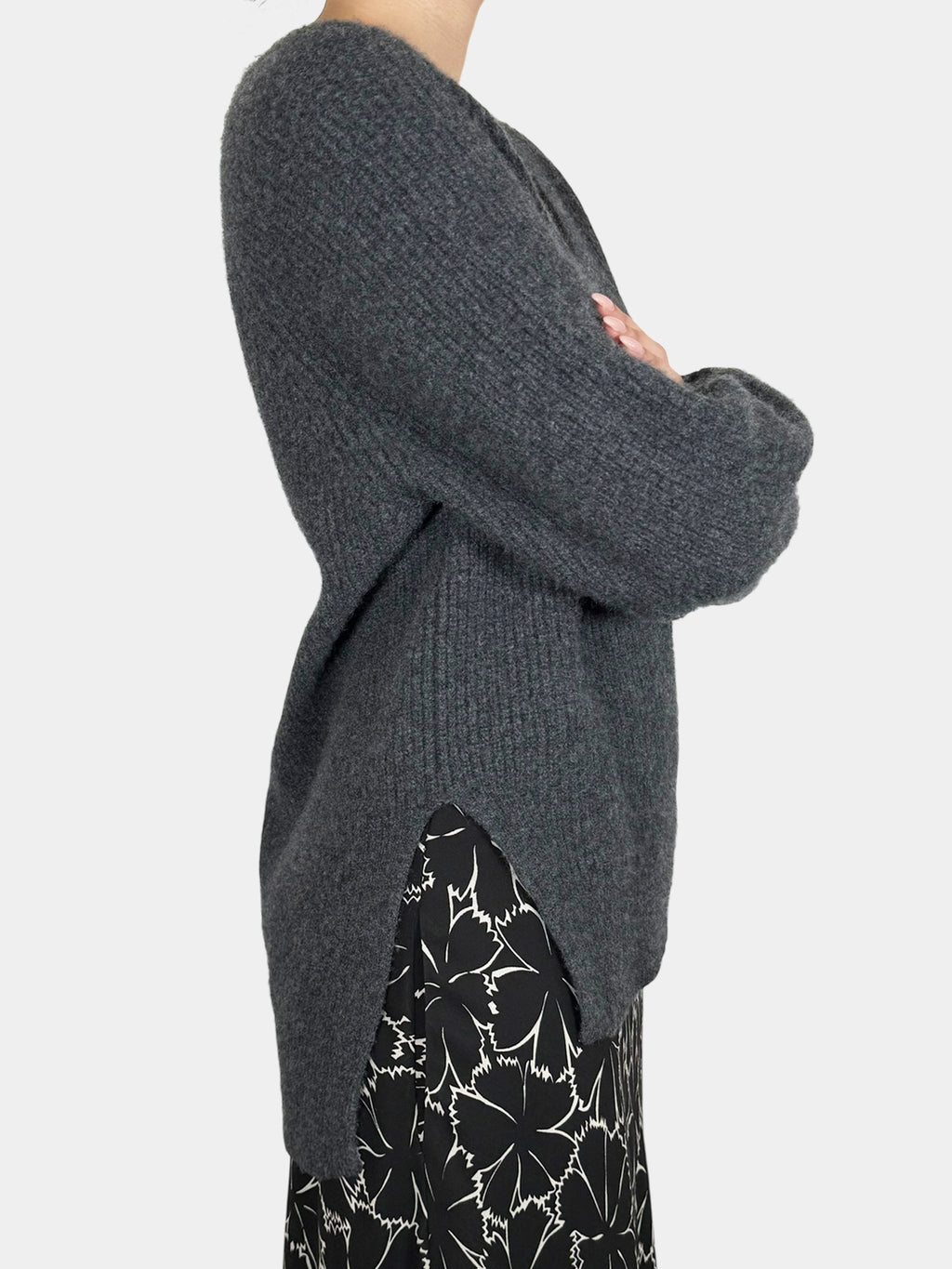 Cashmere V-Neck Sweater - Size L