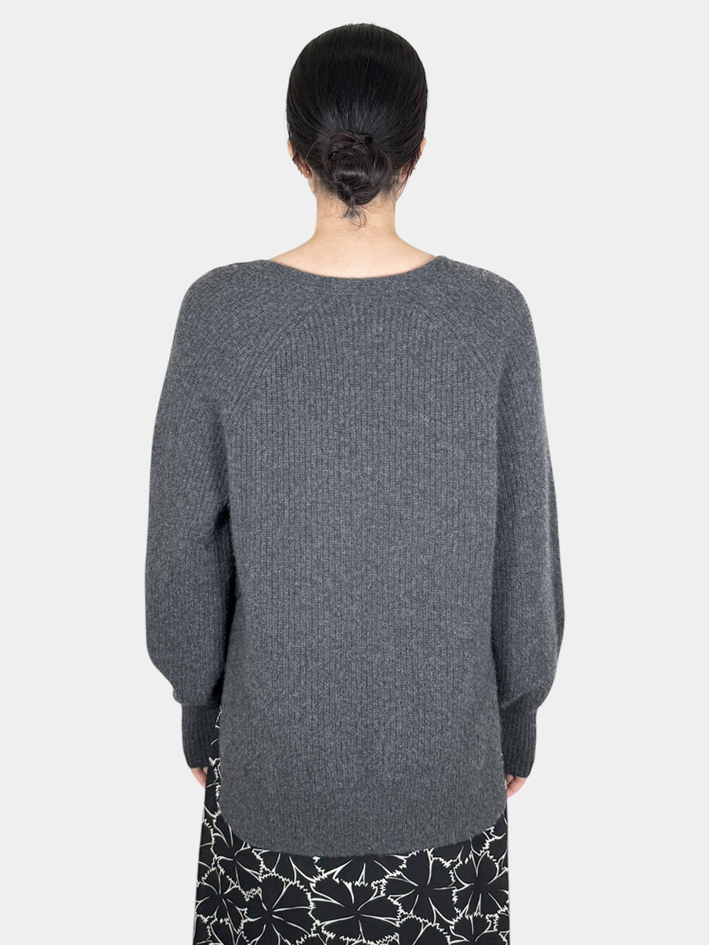 Cashmere V-Neck Sweater - Size L