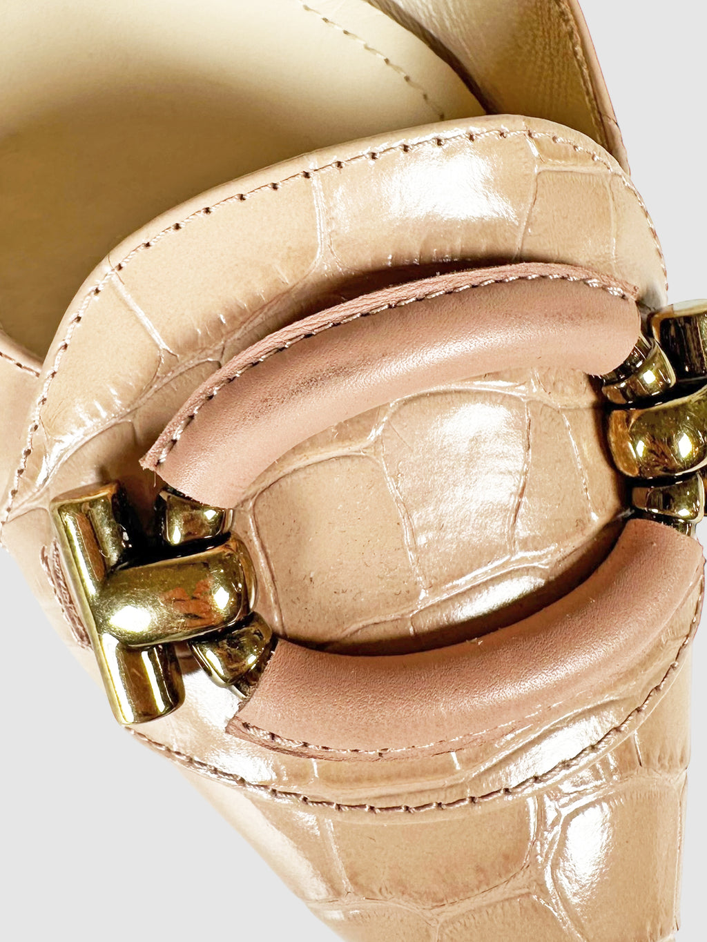 Embossed Leather Pumps